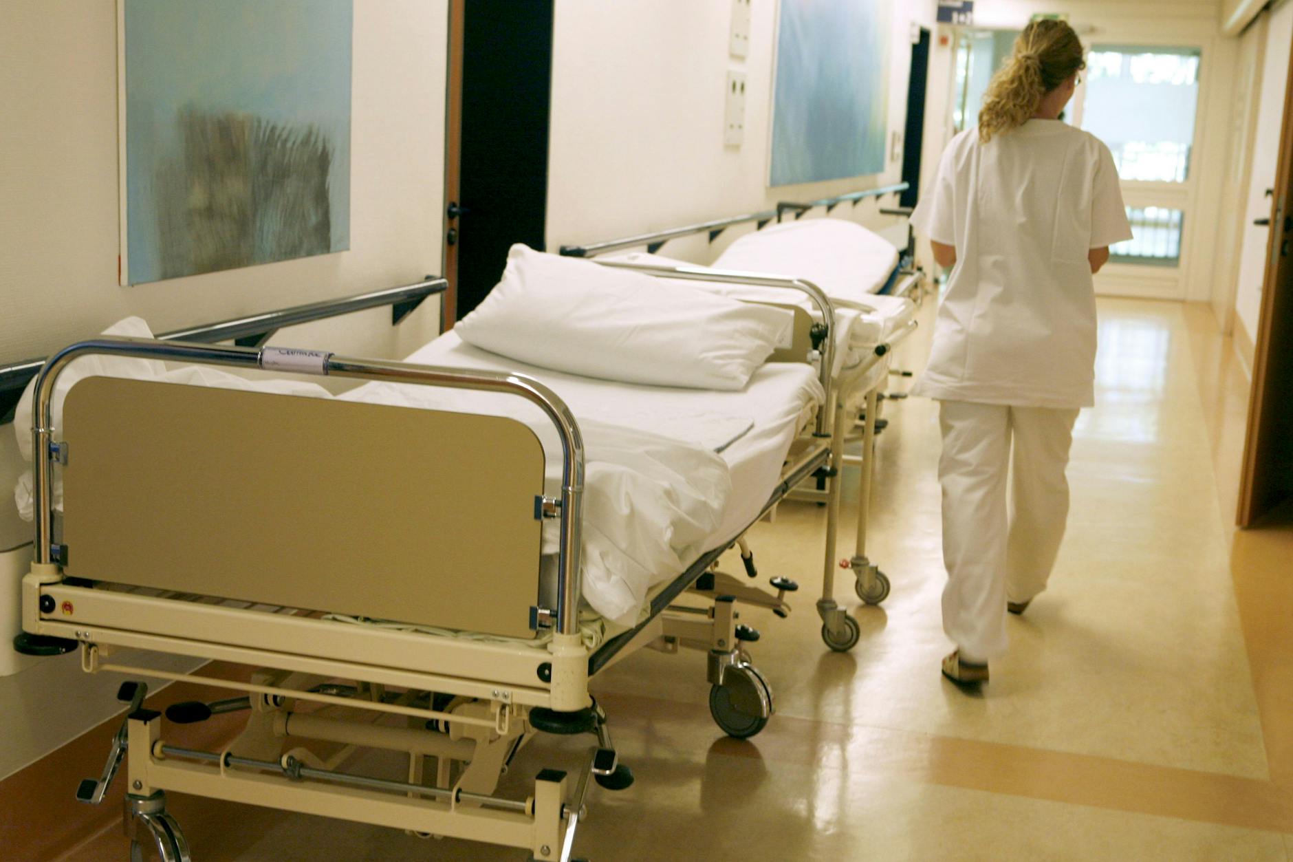 Rund um die Uhr: Schicht- und Nachtdienst ist in vielen Jobs Alltag – in der Krankenpflege zum Beispiel.