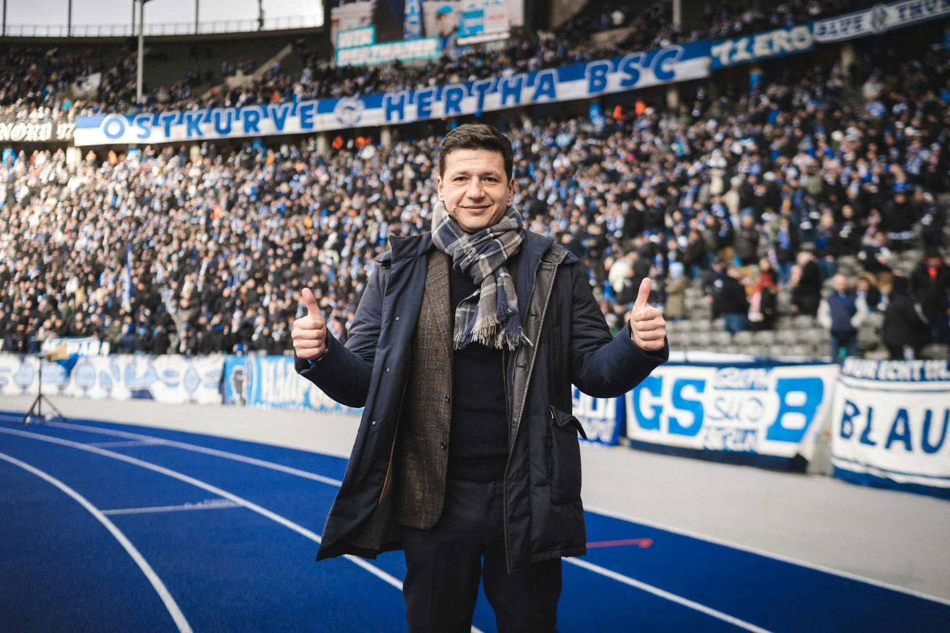 Noch immer fühlt sich Marko Pantelic vor der Ostkurve im Berliner Olympiastadion wohl.