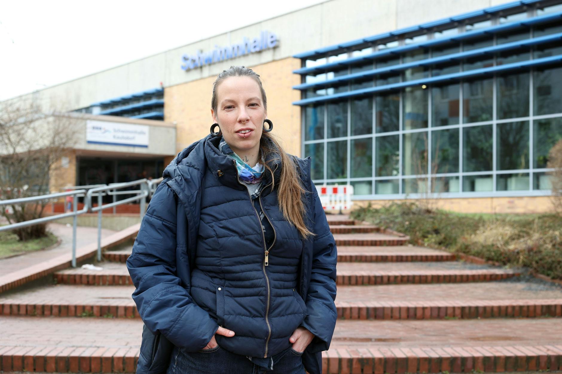 Lotte Mies (33) hat durchgesetzt, in den Berliner Bädern oben ohne schwimmen zu dürfen.