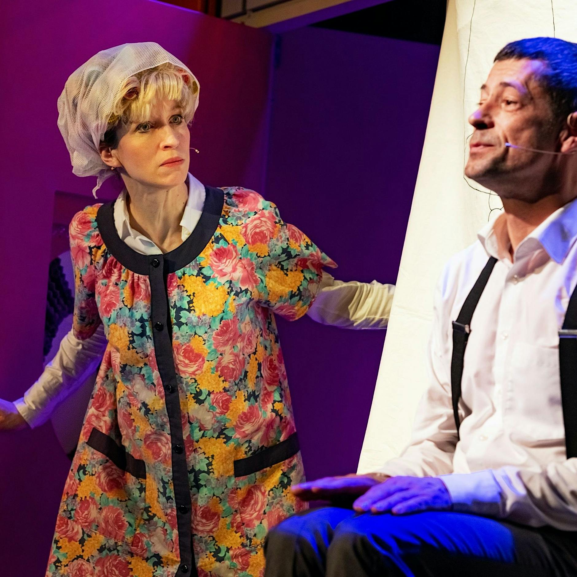 „Im Hinterzimmer der Macht“: Was macht die Distel auf der Bundestagstoilette?