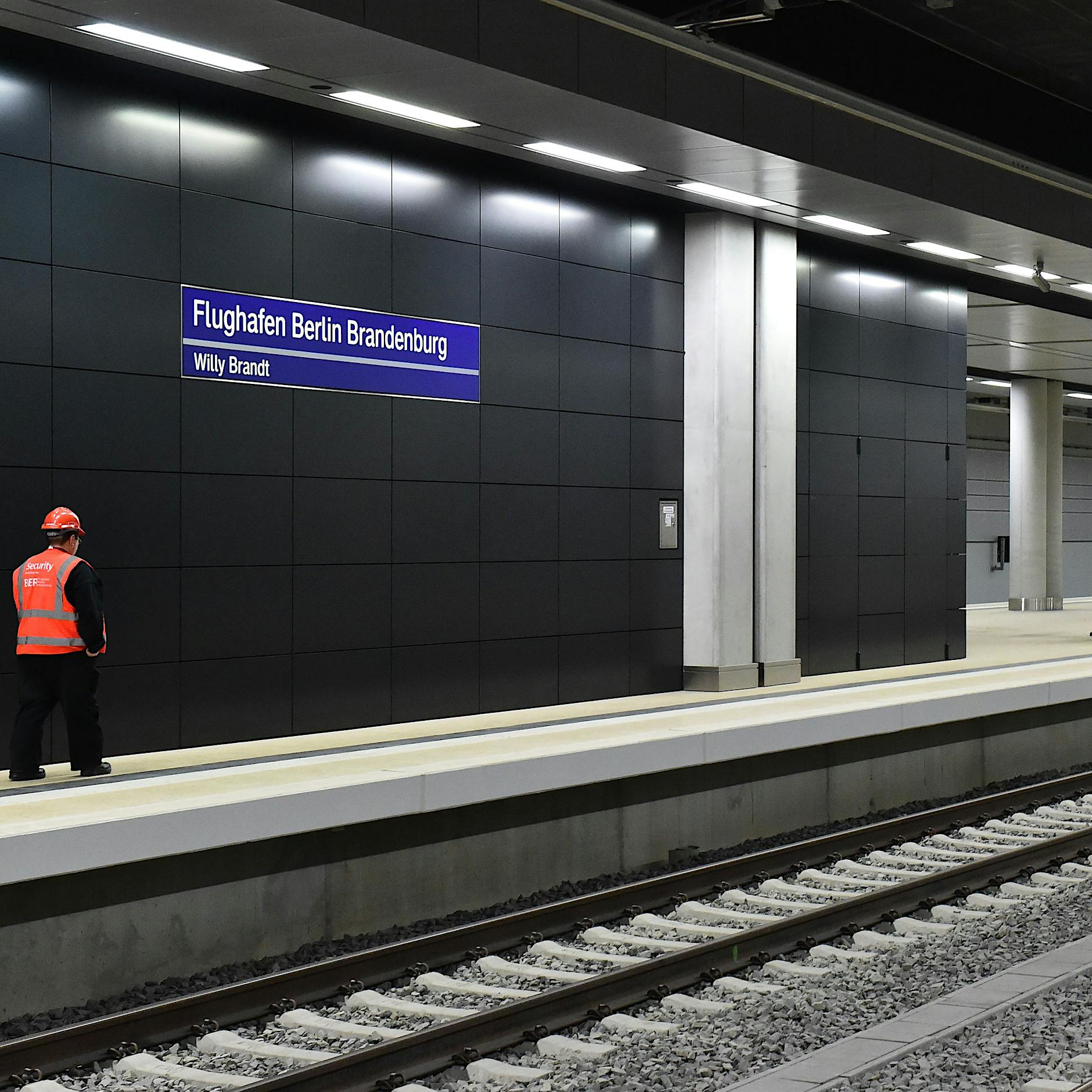 ICE zum BER: So viele Fernzüge sollten zum neuen Berliner Flughafen fahren