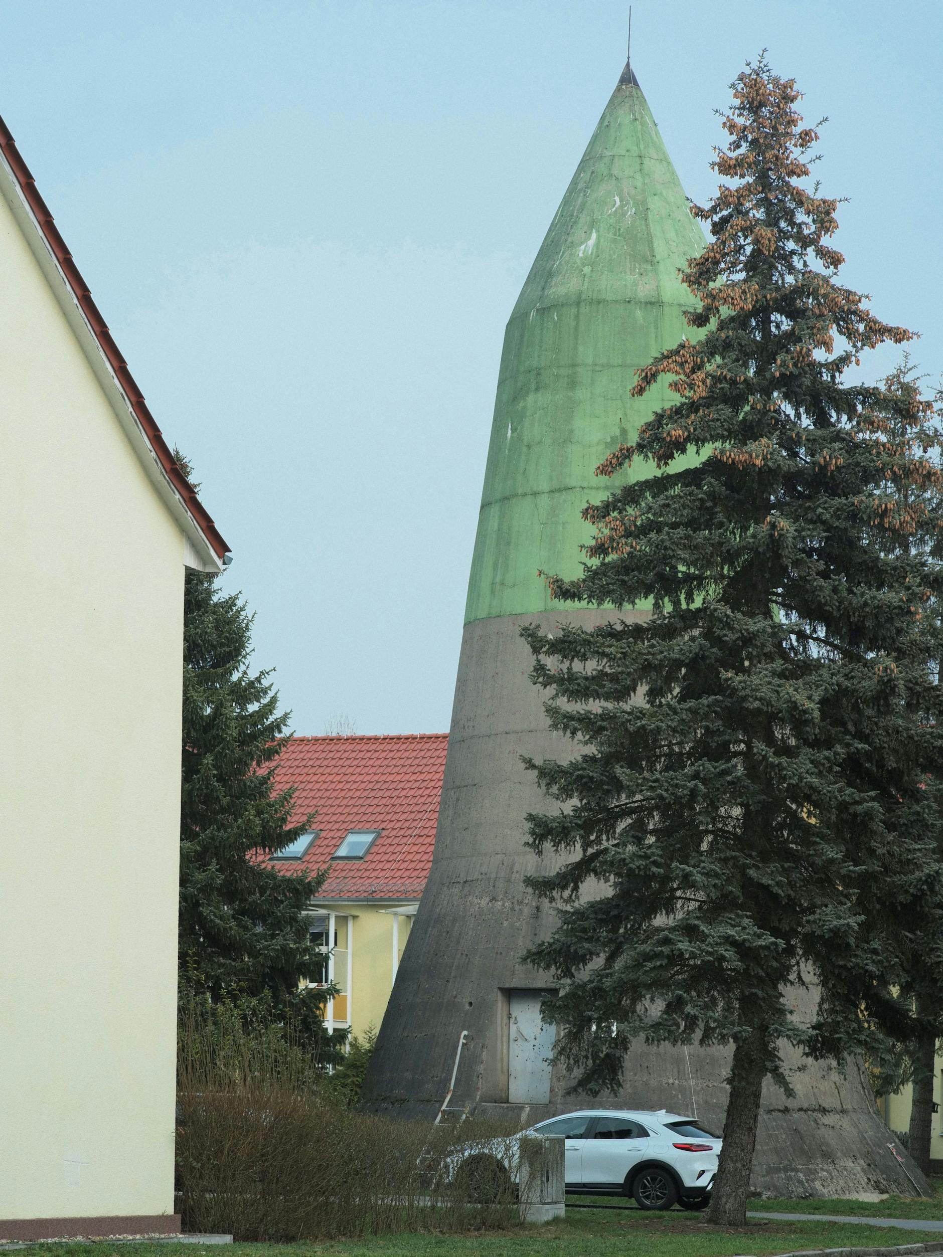 Ein Bunker der Bauart „Winkel“. Um ihn herum hat sich die Welt ziemlich verändert. 