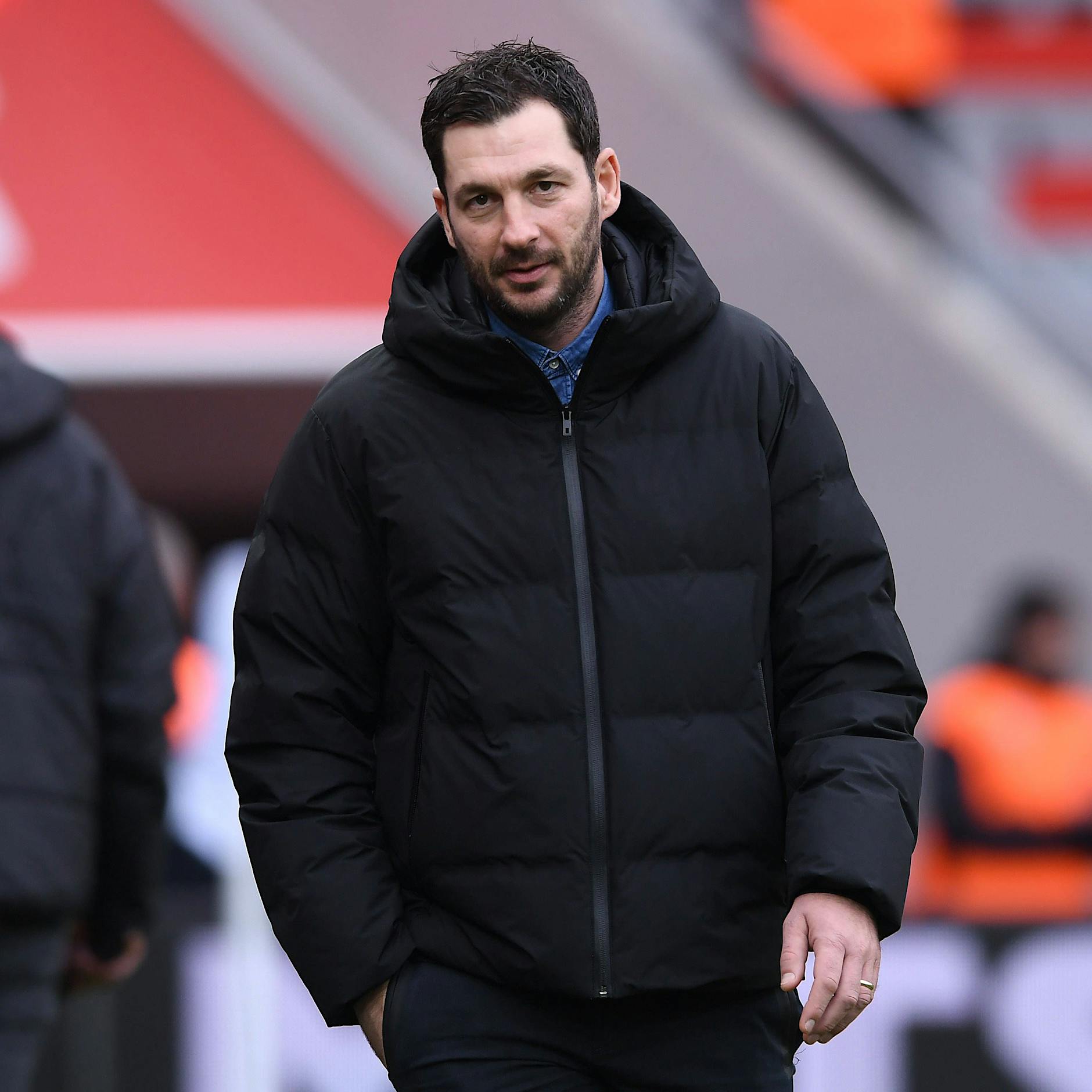 Magen-Darm-Infekt vor dem Abstiegskrimi: Hertha BSC zittert bei der TSG Hoffenheim um Trainer Sandro Schwarz!