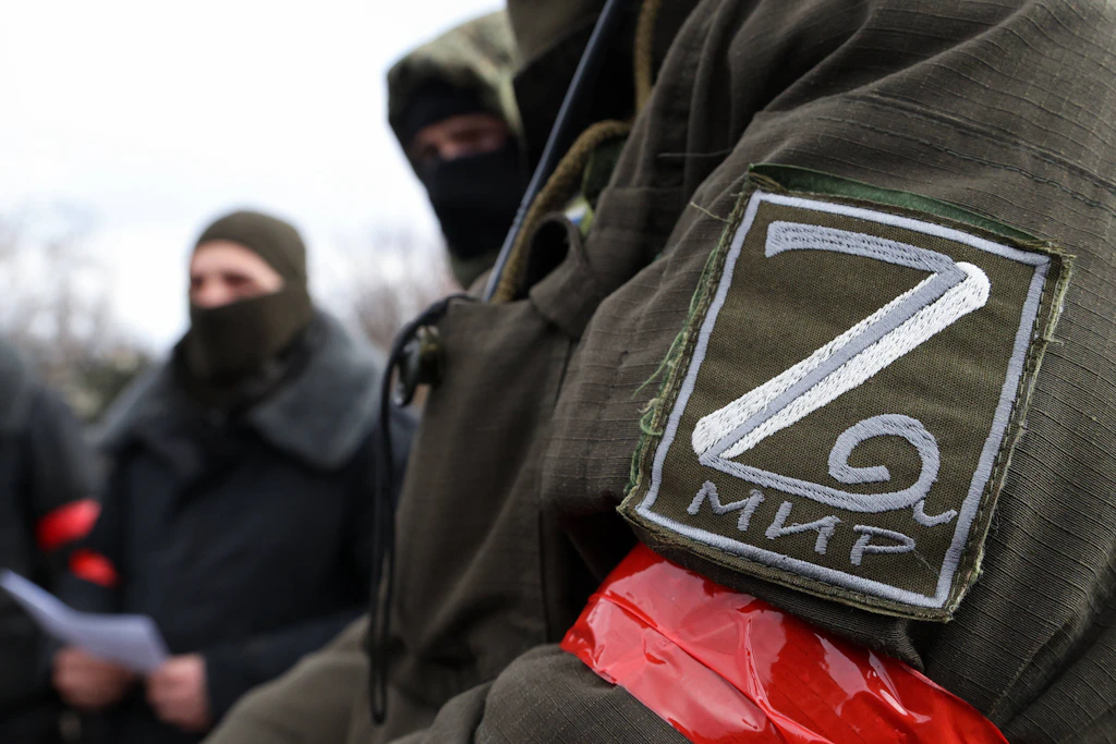 Russischer Soldat gesteht Kriegsverbrechen – Verurteilung wegen „Fake News“