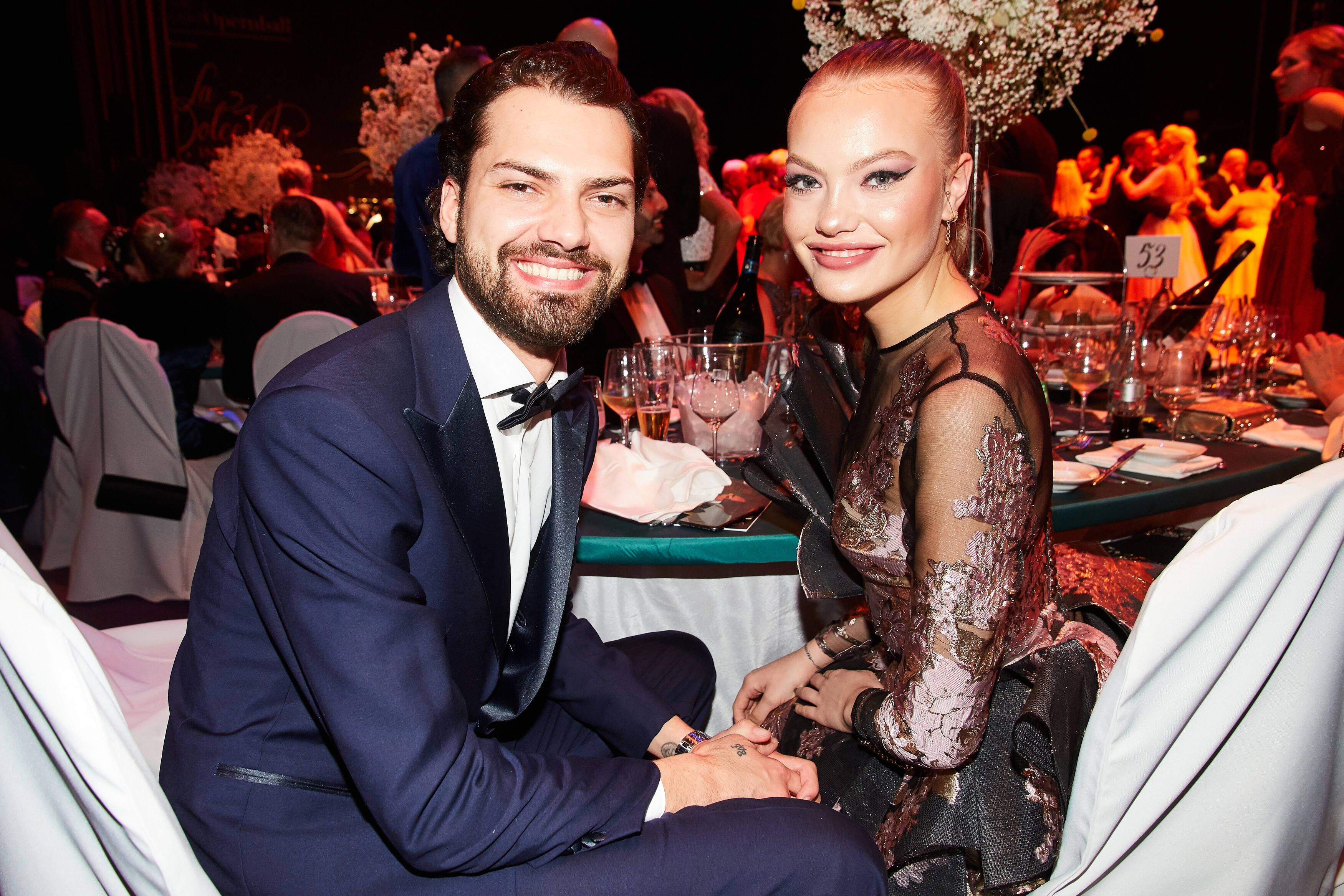 Image - Wie gemein ist das denn? Jimi Blue Ochsenknecht verlobt sich auf der Hochzeit von Schwester Cheyenne
