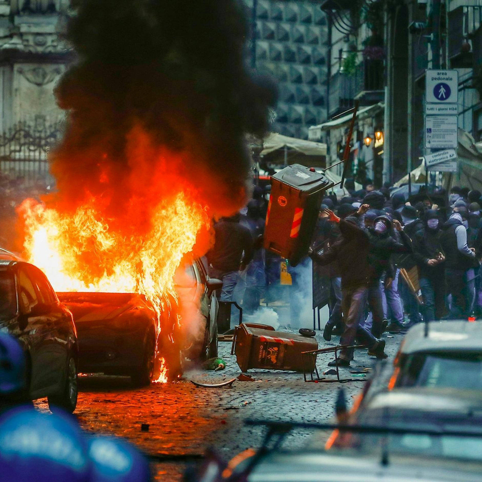 Drei Thesen, warum wir solche Bilder wie aus Neapel am Sonntag nicht beim 1. FC Union sehen werden, obwohl Eintracht Frankfurt zu Gast ist