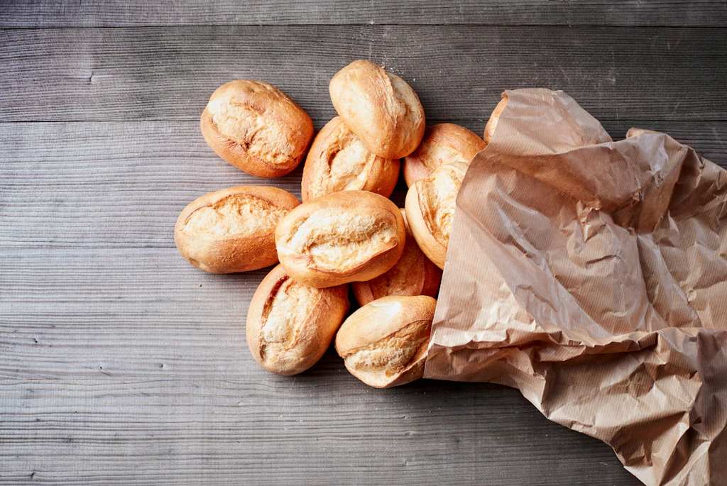 Rezept für Brötchen aus vier Zutaten: So backen Sie die einfachsten Schrippen der Welt – knusprig und perfekt fürs Frühstück