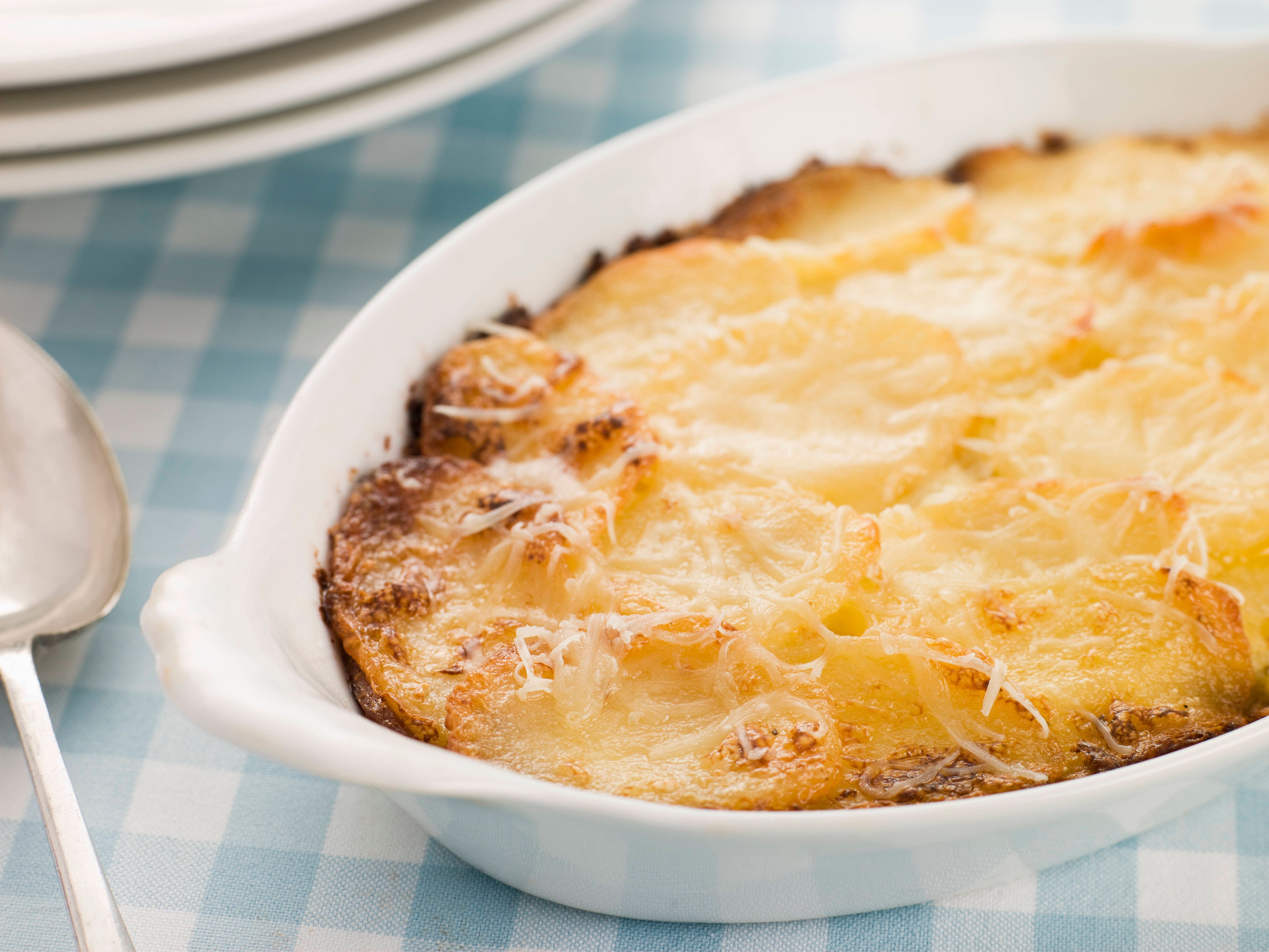 Rezept für Kartoffel-Bärlauch-Gratin: So einfach gelingt das Wohlfühl-Gericht