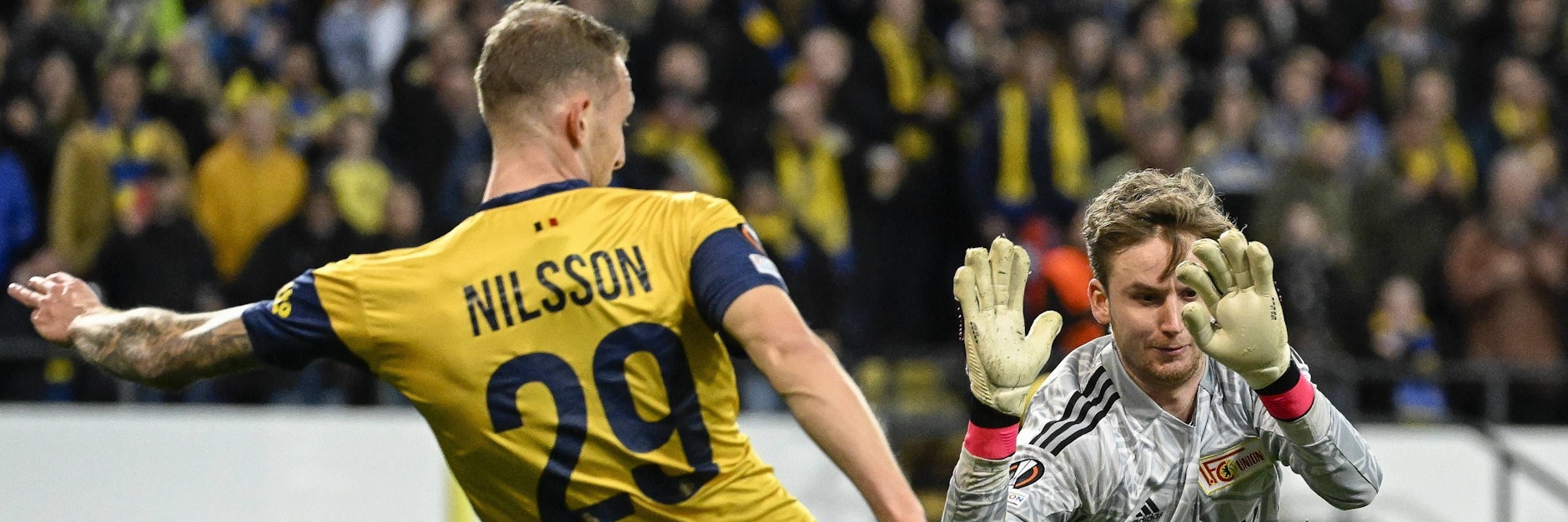 An Frederik Rönnow (r.) lag es nicht, dass der 1. FC Union am Donnerstag in der Europa League rausgeflogen ist.