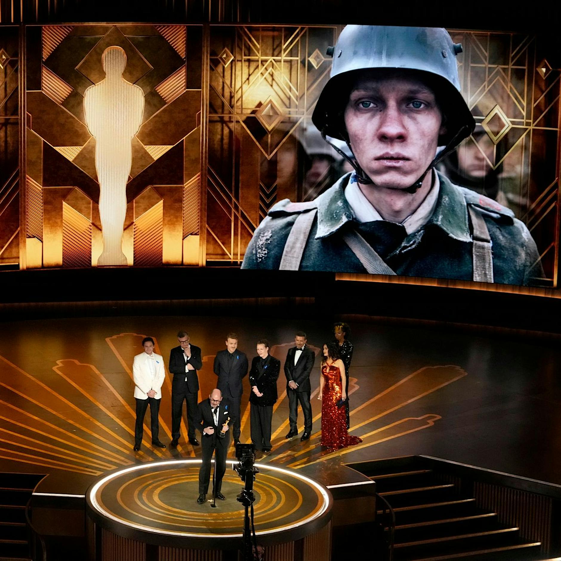 Ist „Im Westen nichts Neues“ der beste oder schlechteste Film aller Zeiten?