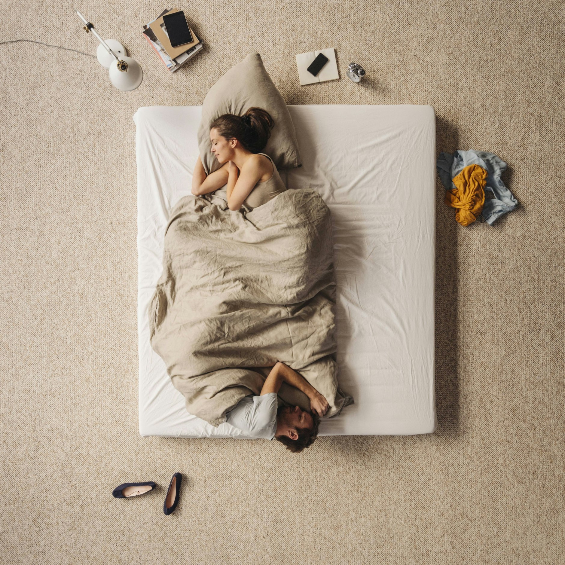 Die Seitenlage ähnelt nämlich unserer gewohnten Sitzposition.