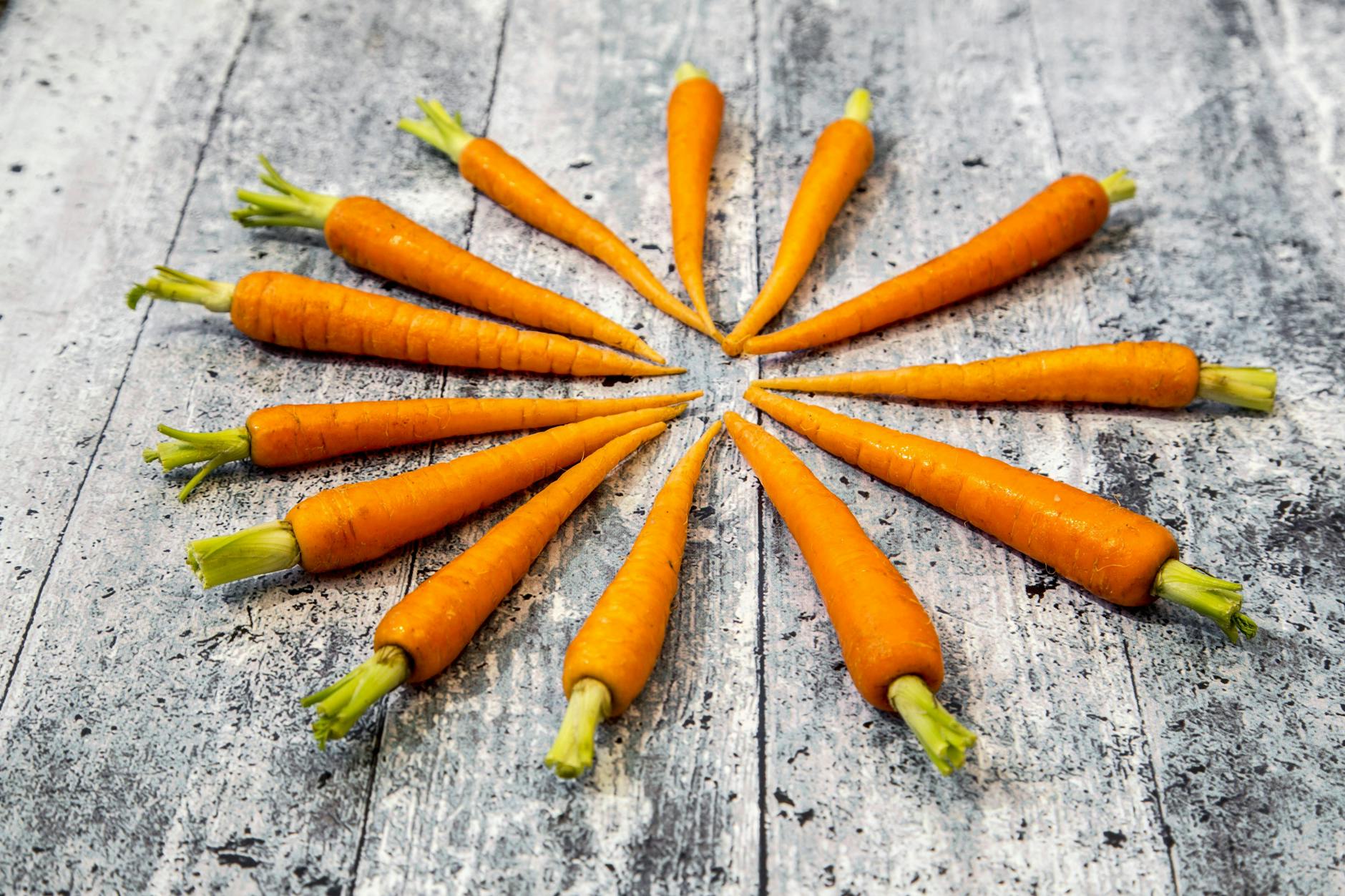 Die einen sagen Karotten, die anderen Möhren - ganz egal, das Gemüse ist einfach lecker und gesund.