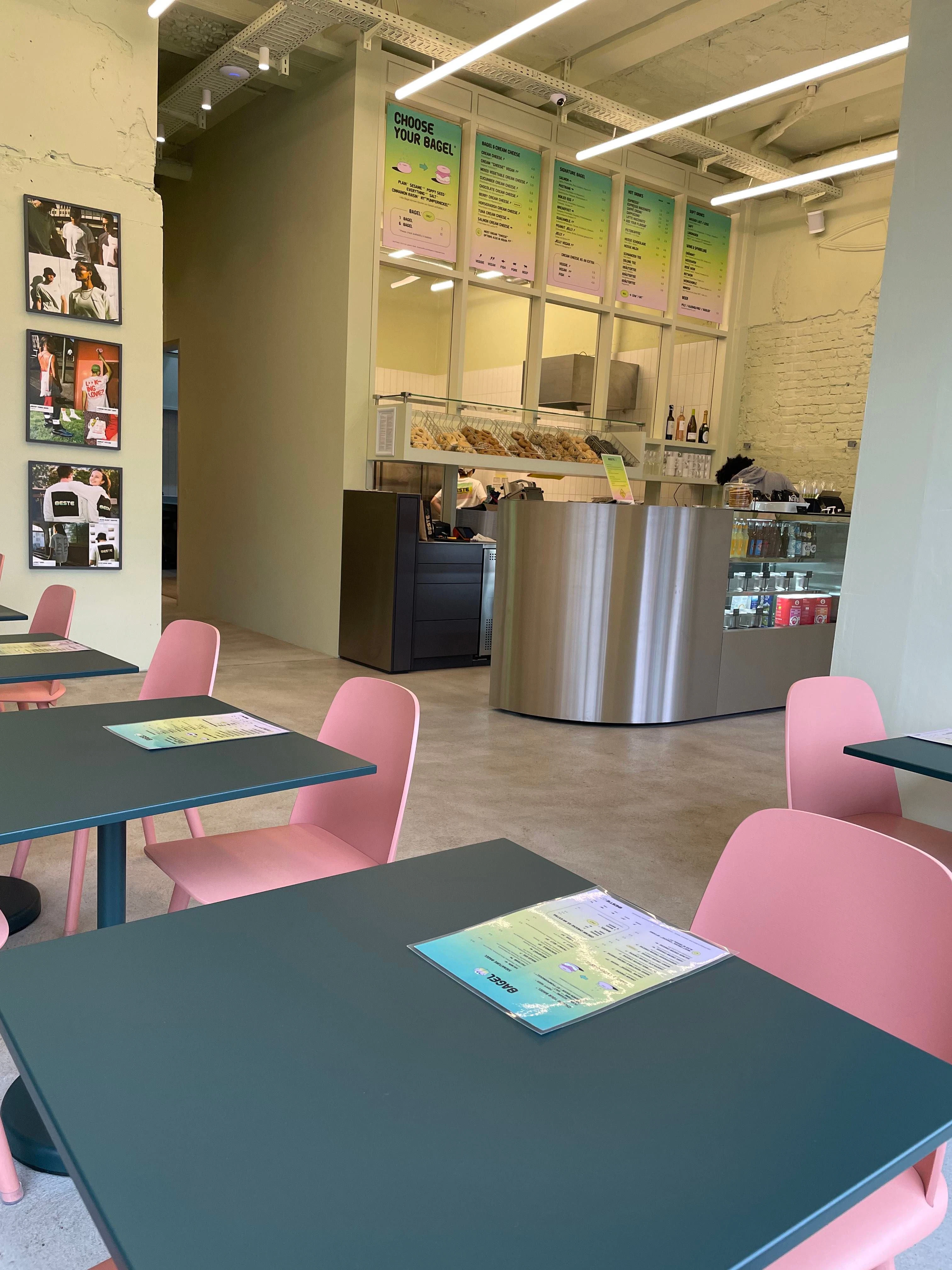 Das Designkonzept von innen bei Beste Bagel in Berlin