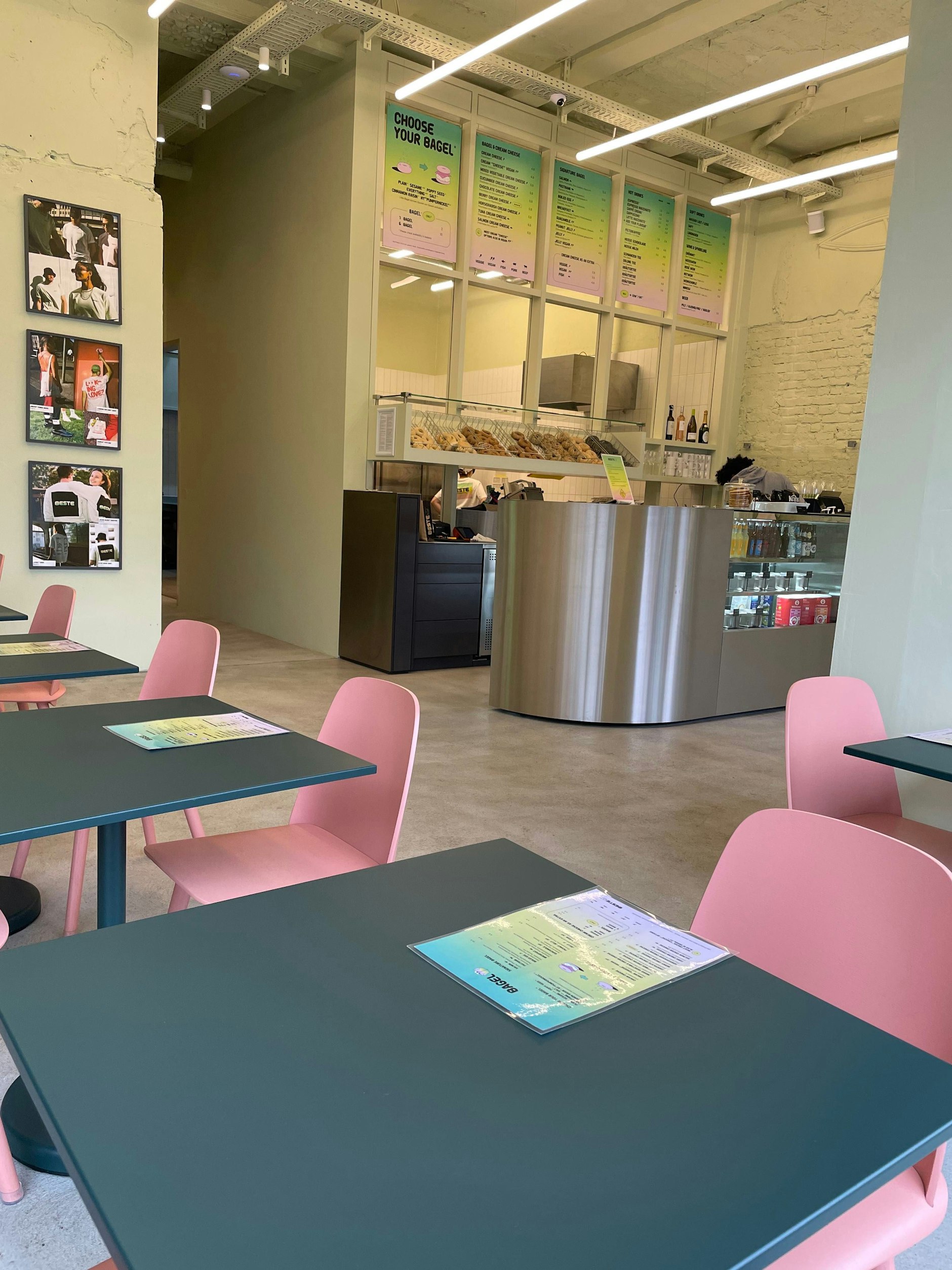 Das Designkonzept von innen bei Beste Bagel in Berlin
