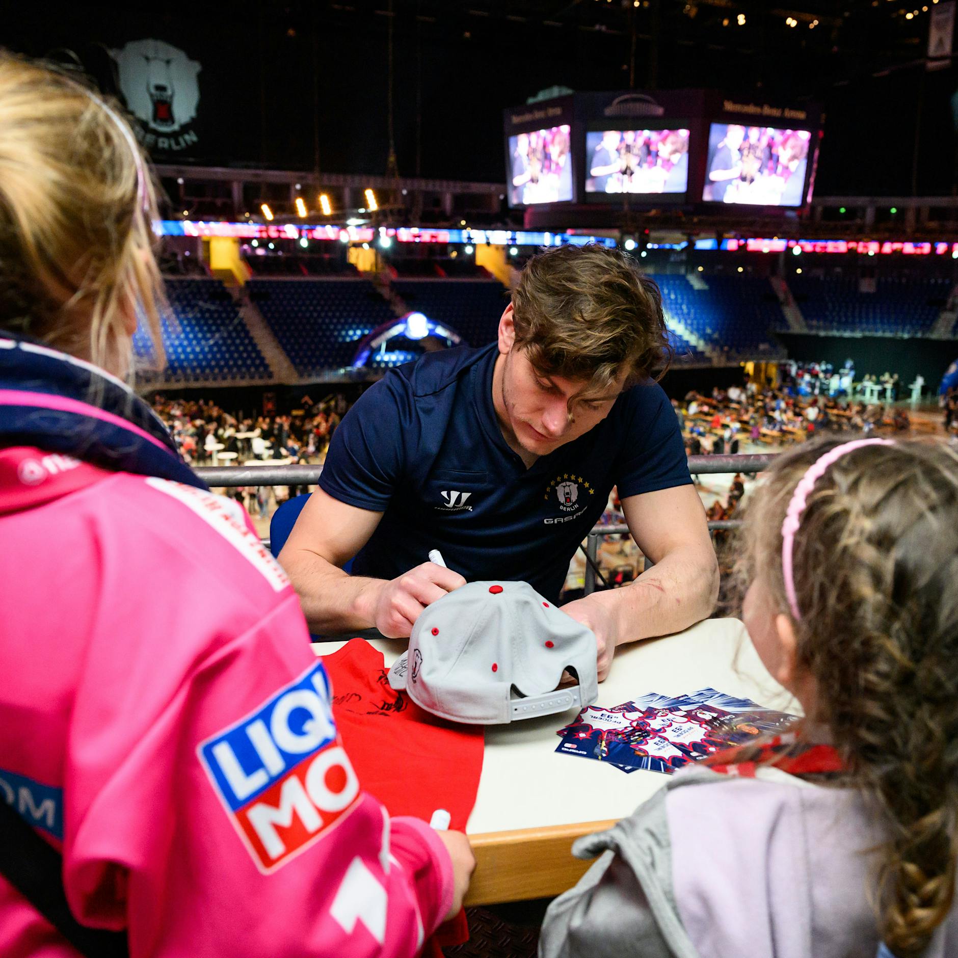Eisbären Berlin: Fünf Stars ackern für die WM, aber Torjäger Leo Pföderl sagt fürs Turnier ab