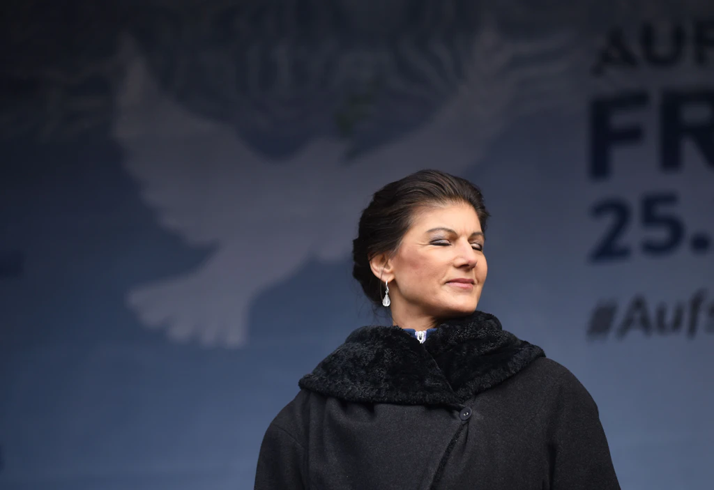 Sahra Wagenknecht: 800.000 Euro an Nebeneinkünften - auch aus der Schweiz