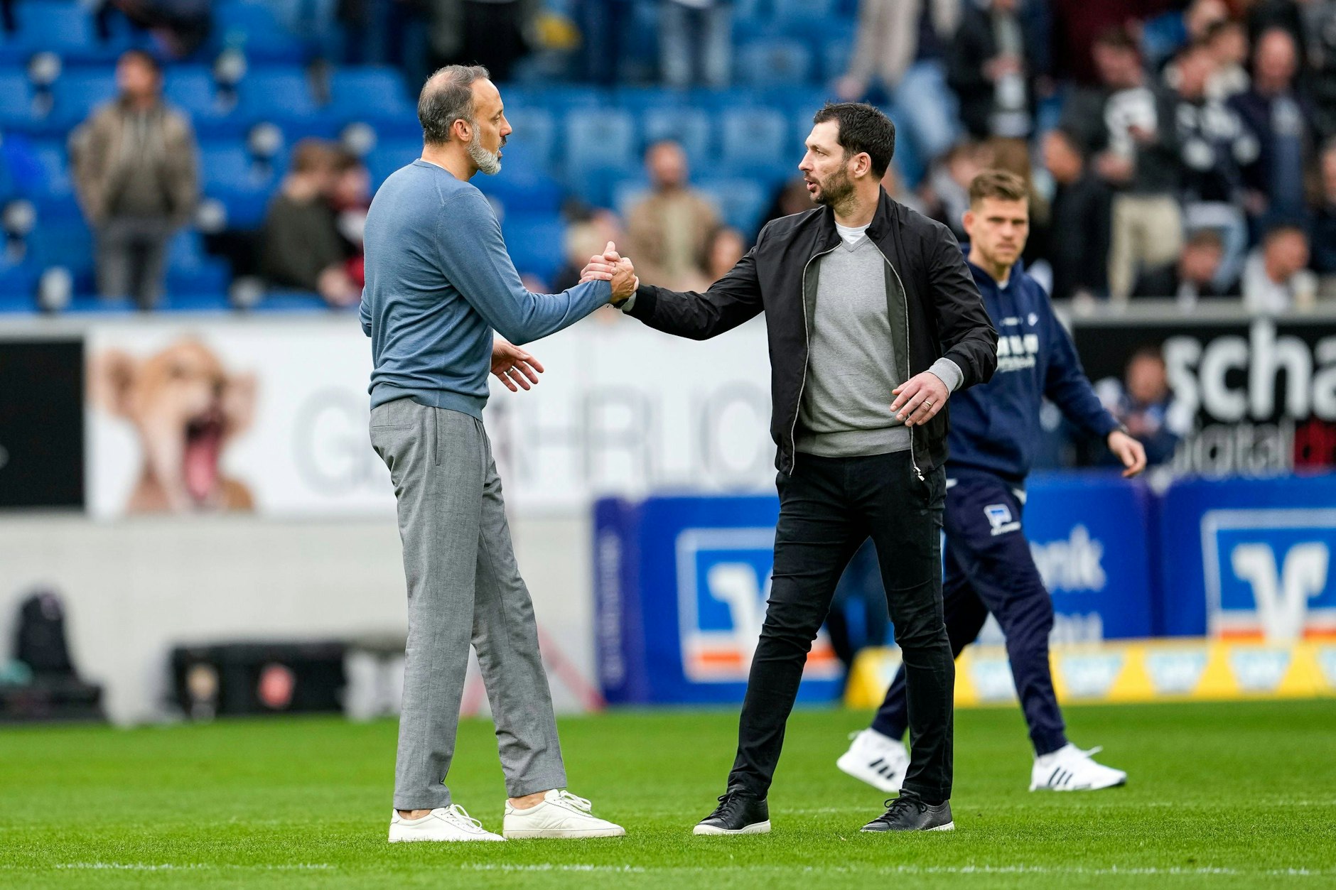 Hertha BSC und Trainer Sandro Schwarz bauten in Sinsheim mit einer Nicht-Leistung die TSG Hoffenheim wieder auf und retteten TSG-Trainer Pellegrino Materazzo den Job.&nbsp;