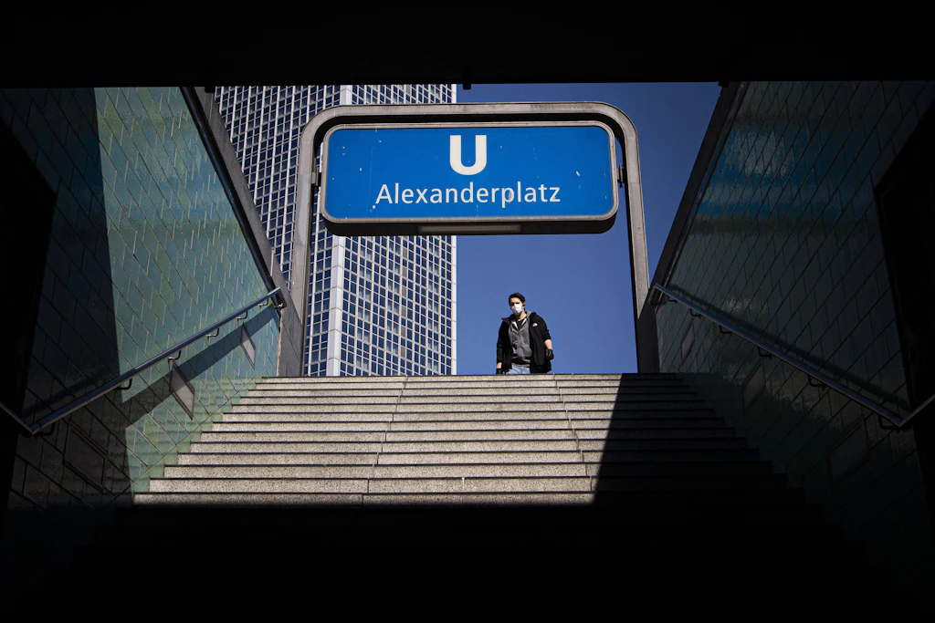 Wasserschaden in der U5: So schätzt die BVG die Havarie unterm Alex ein