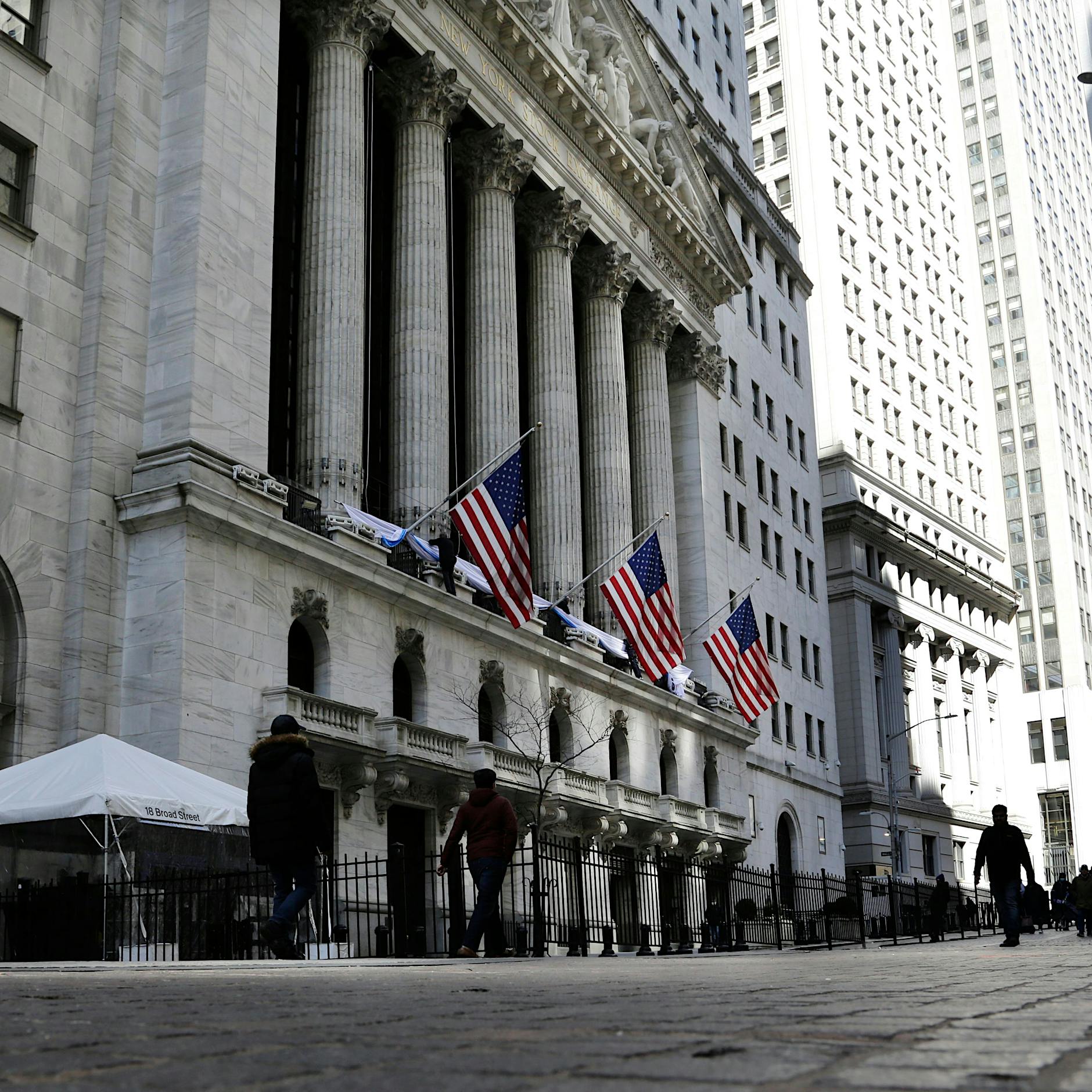 US-Ökonom Michael Hudson über Bankenkrise: Es wird schlimmer als 2008