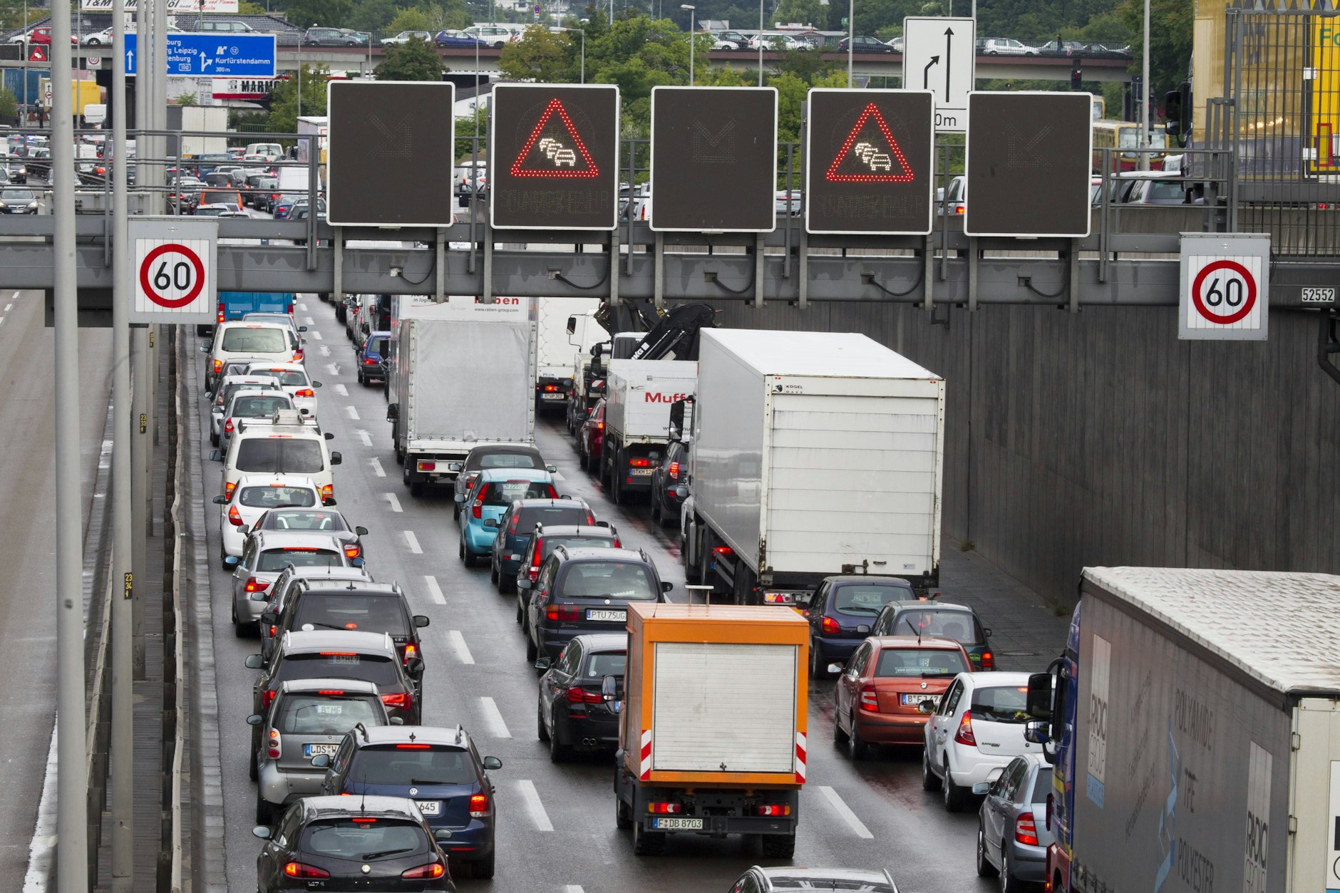 Berliner A100 Und Elsenbrücke Verkehrssituation Bleibt Angespannt - 2axlo9j