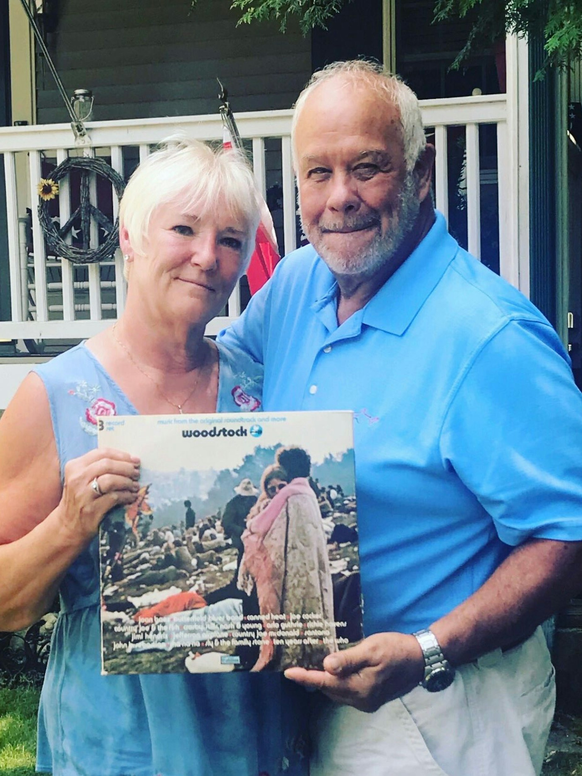 Zum 50. Jahrestag von Woodstock kehrten sie 2019 das erste Mal wieder an die Stelle zurück, an der der Schnappschuss geknipst wurde.