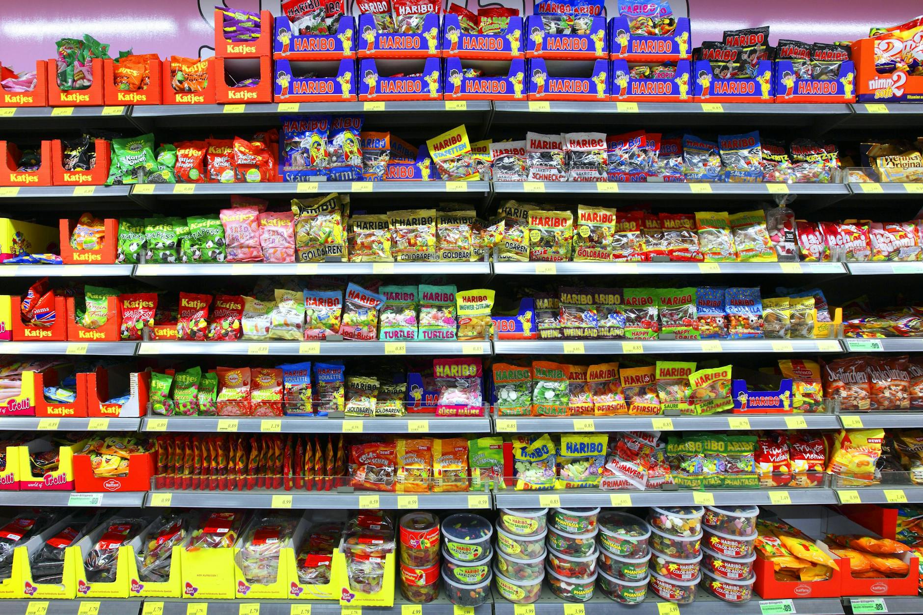 Süßigkeiten im Supermarkt.