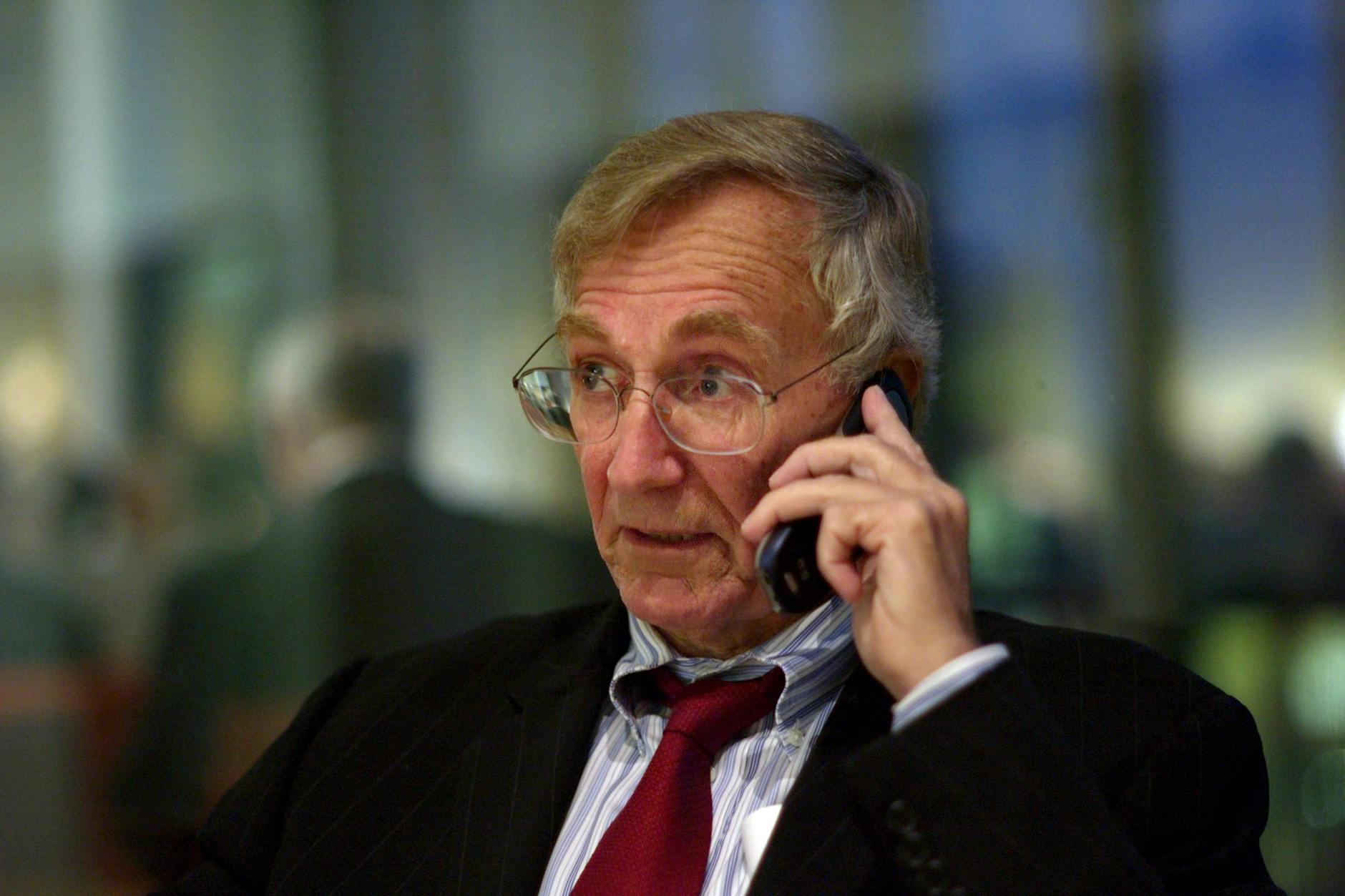 Wie zuverlässig sind seine anonymen Quellen: Der US-Enthüllungsjournalist Seymour Hersh 2007 in Berlin.