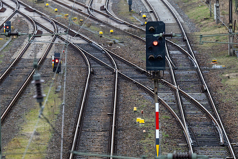 In Berlin und Brandenburg fahren am Montag keine Regionalzüge und S-Bahnen.&nbsp;
