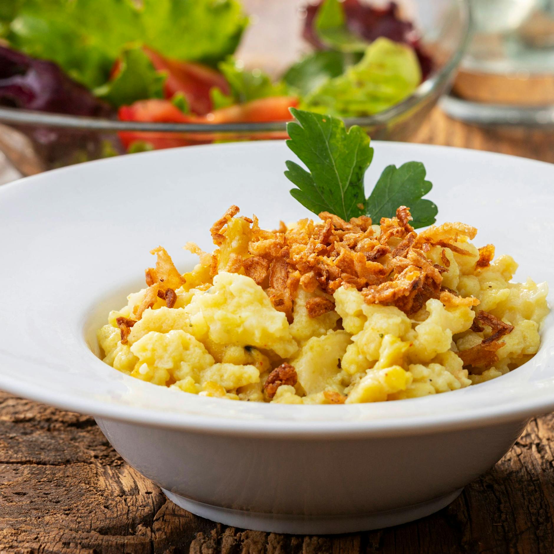 Blitzschnelles Rezept für Käsespätzle: Mit dem Ofen-Trick sind sie im Nu fertig