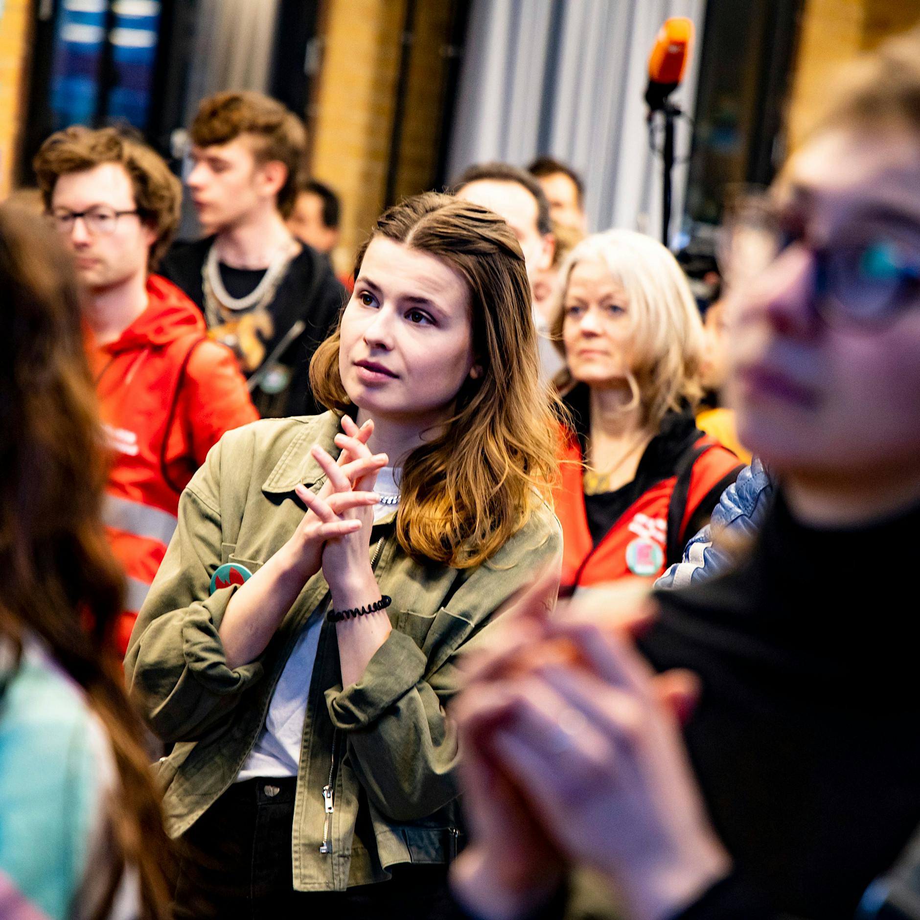 Volksentscheid „Klimaneutral 2030“ scheitert, Luisa Neubauer erhebt Vorwürfe