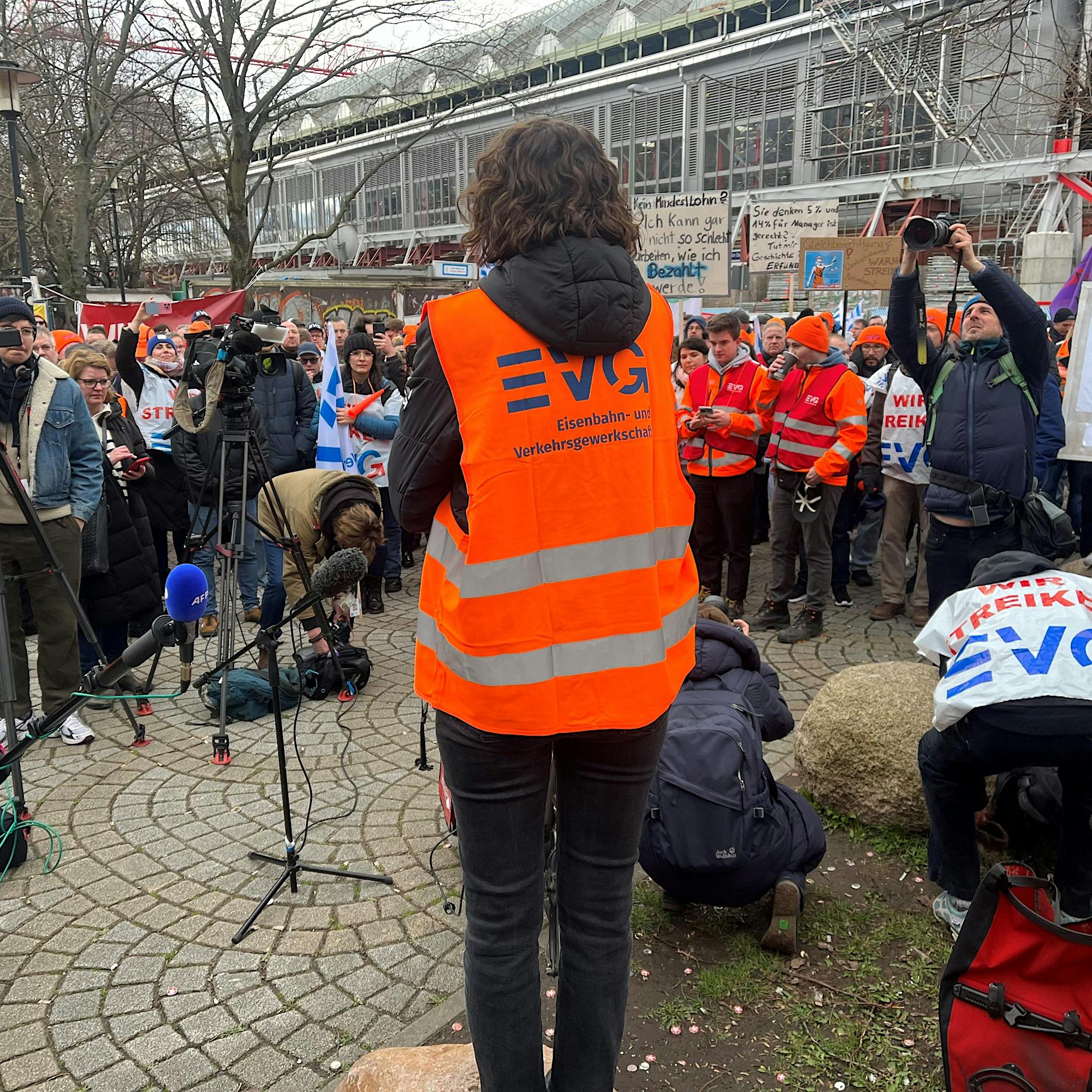 Gewerkschaft EVG droht: Bei der Bahn könnte es weitere Warnstreiks geben