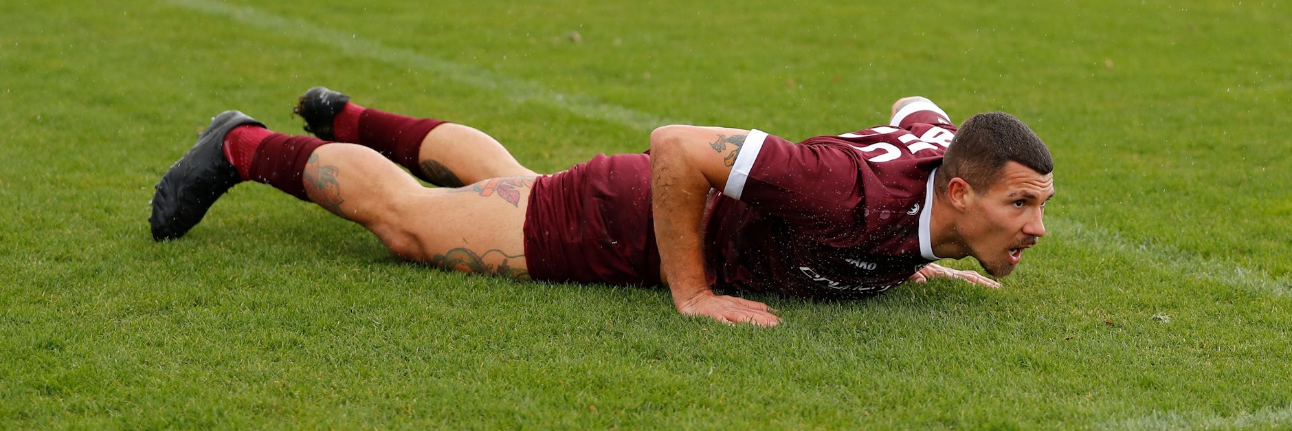 Andreas Pollasch und seine Kollegen vom BFC Dynamo sind gewarnt: Bloß nicht unsanft auf dem Boden der Tatsachen landen gegen Berlinliga-Spitzenreiter Sparta Lichtenberg.