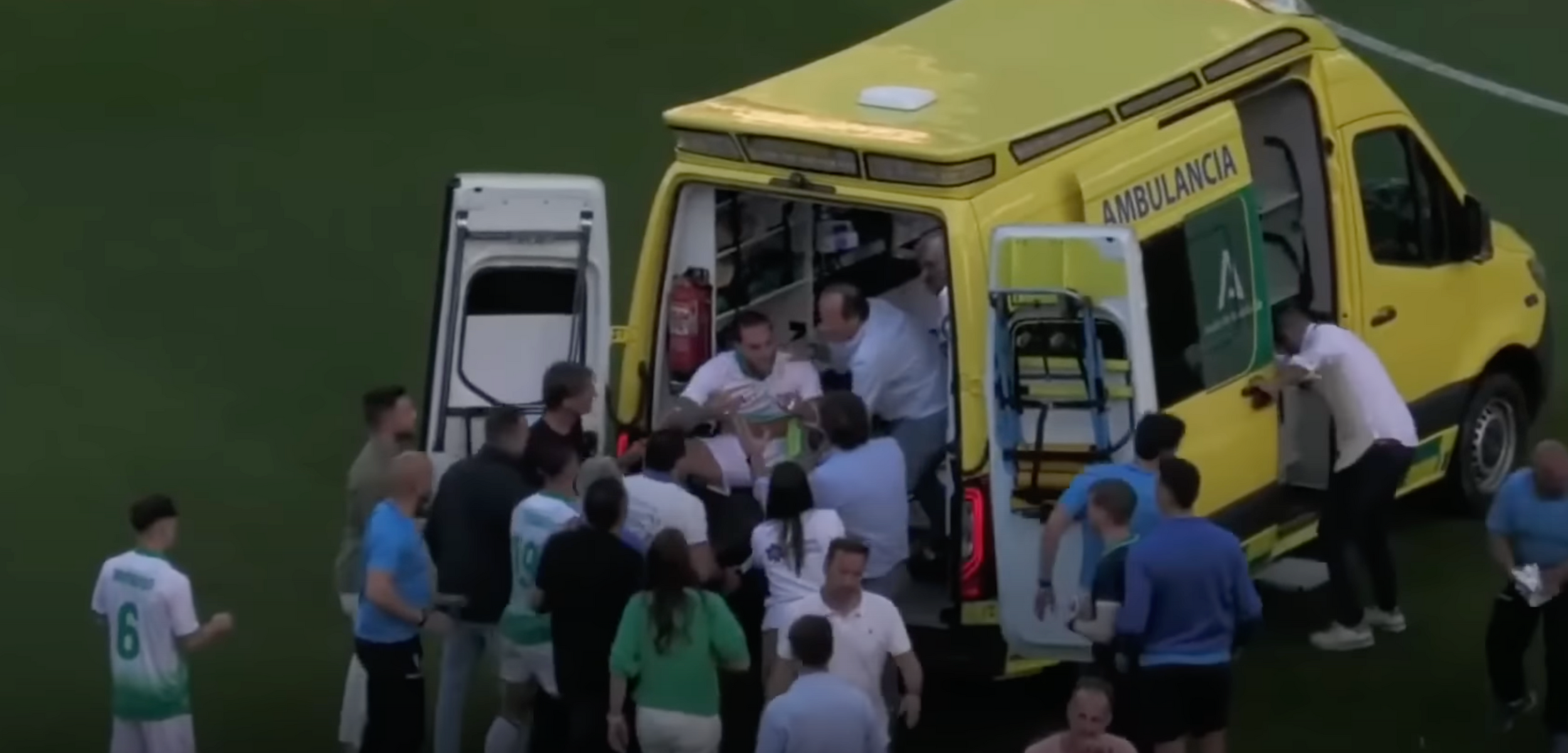 Mit Video +++ Wieder Herzstillstand eines Fußballprofis in Spanien, nach Reanimation wollte er weiterspielen