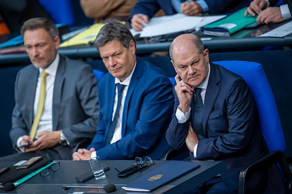 Kanzler Olaf Scholz (SPD), Robert Habeck (Grüne)&nbsp;und Christian Lindner&nbsp;(FDP): Die Ampel-Koalition hat sich auf ein Gesetz für kommunale Wärmepläne einigen können.&nbsp;