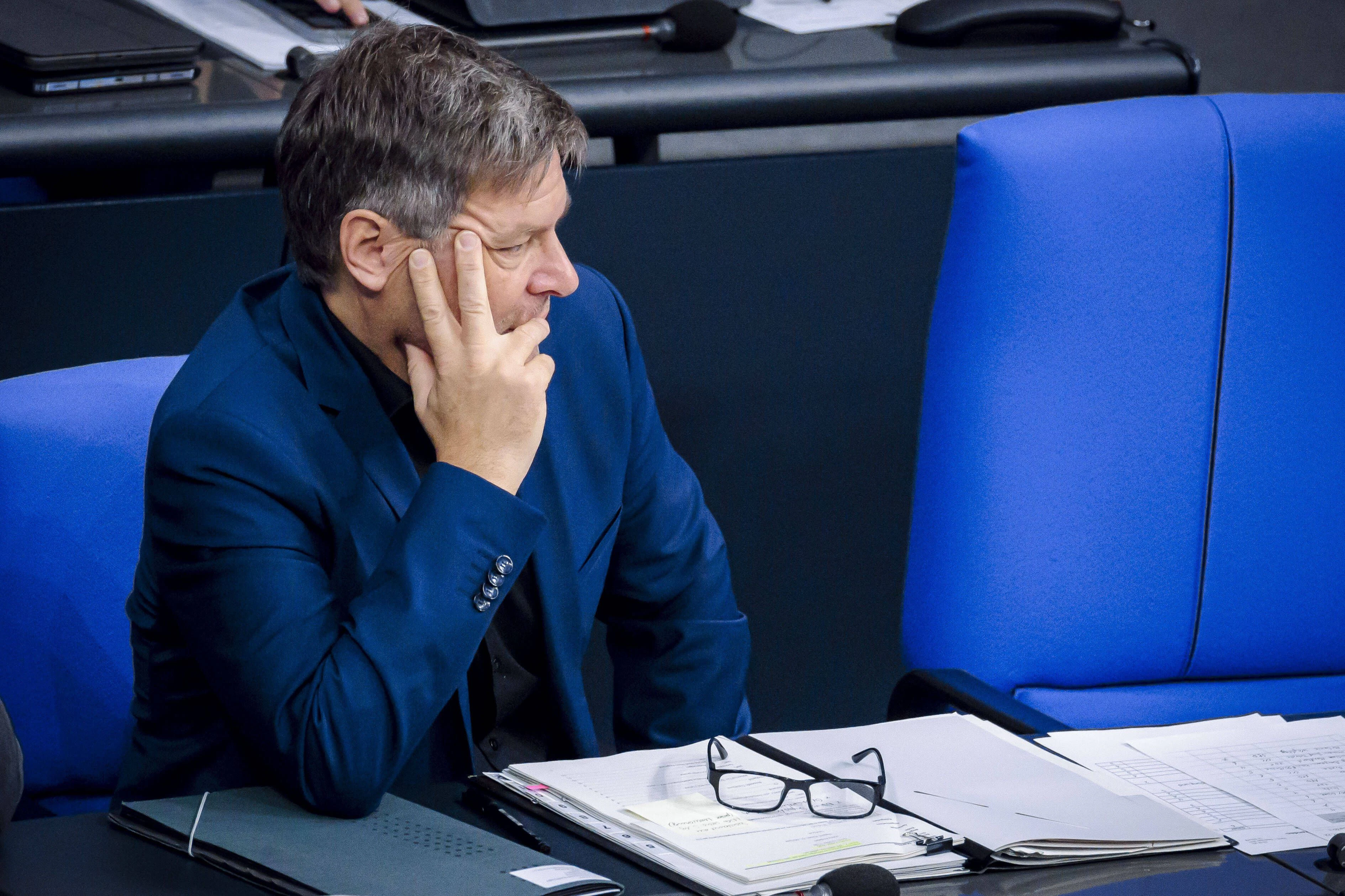 Heute Bundesminister, gestern Tischler: Das erschöpfende Leben des Robert Habeck.&nbsp;