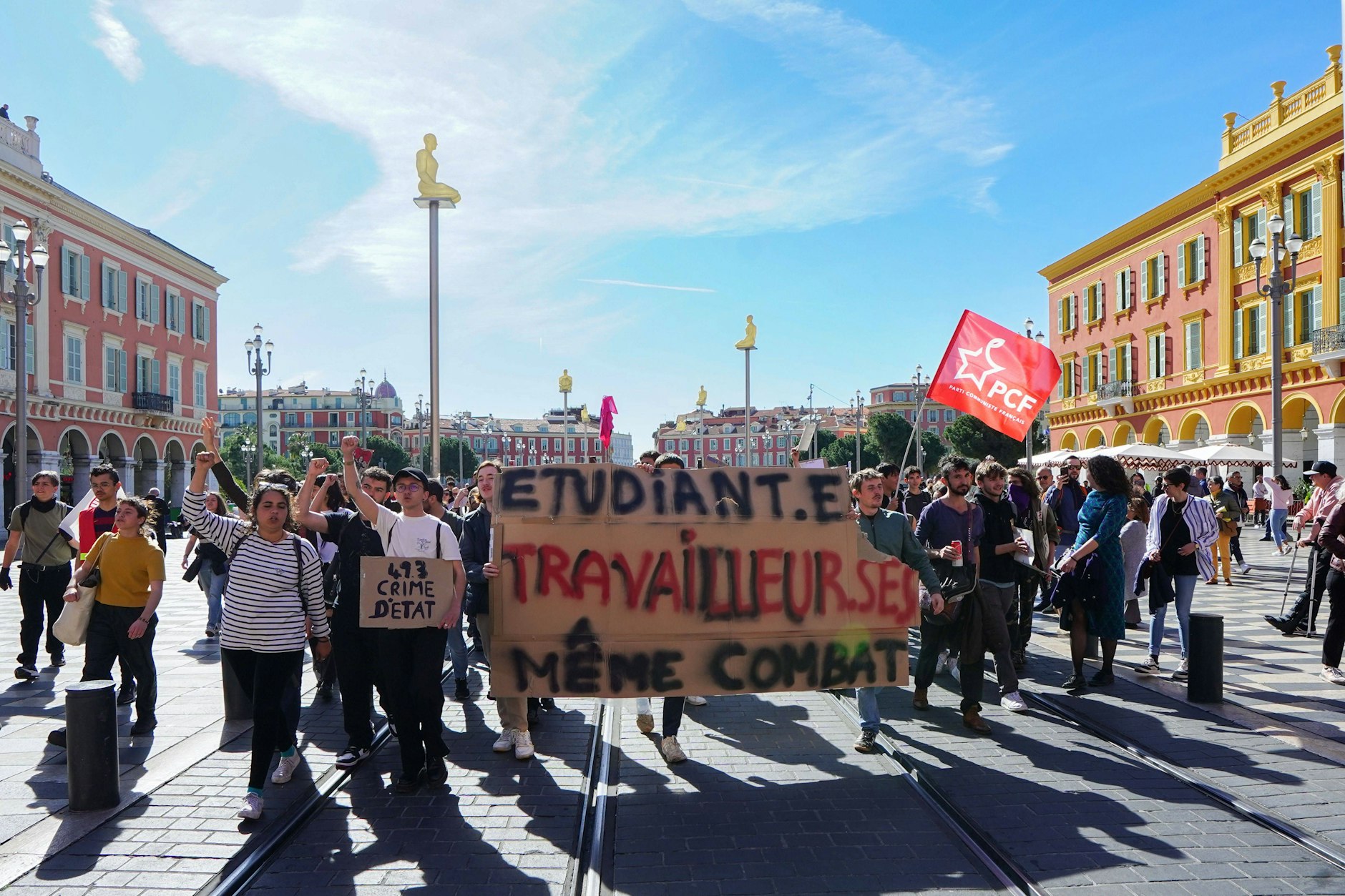 Proteste gegen die Rentenreform in Nizza am 28. März 2023
