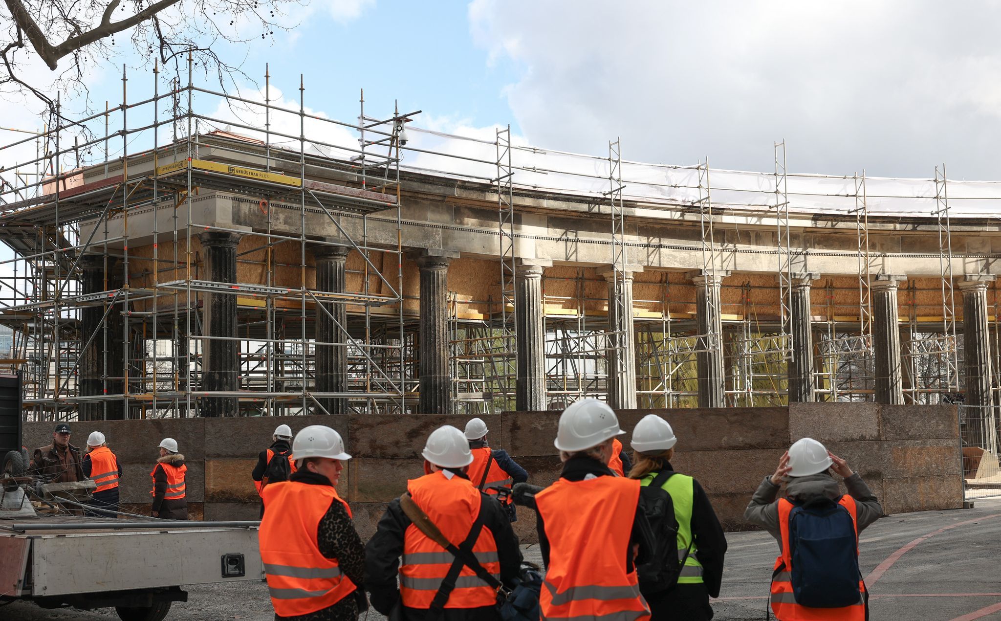 Berliner Pergamonmuseum Wird Vier Jahre Komplett Geschlossen