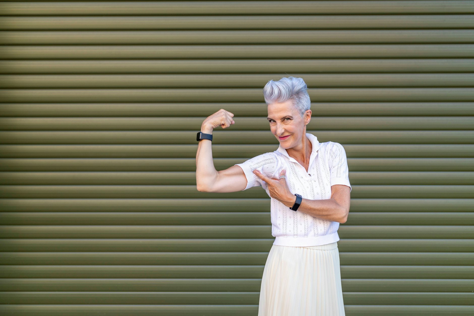 Wer Muskeln hat, kriegt keine Schwabbelhaut – und hält sich dabei jung.