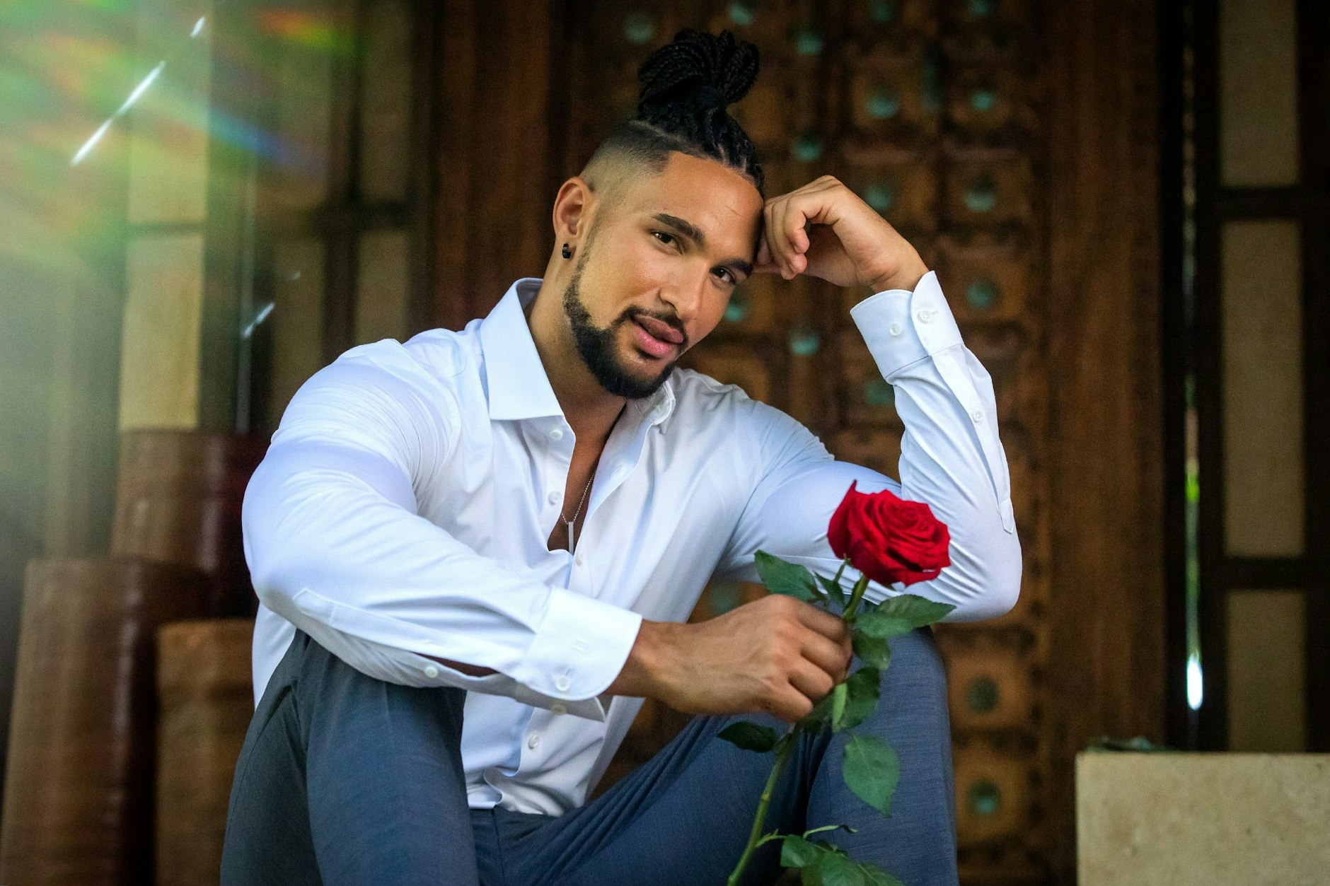 David Jackson bittet in der fünften Folge von „Der Bachelor“ seine Schwester um Rat.