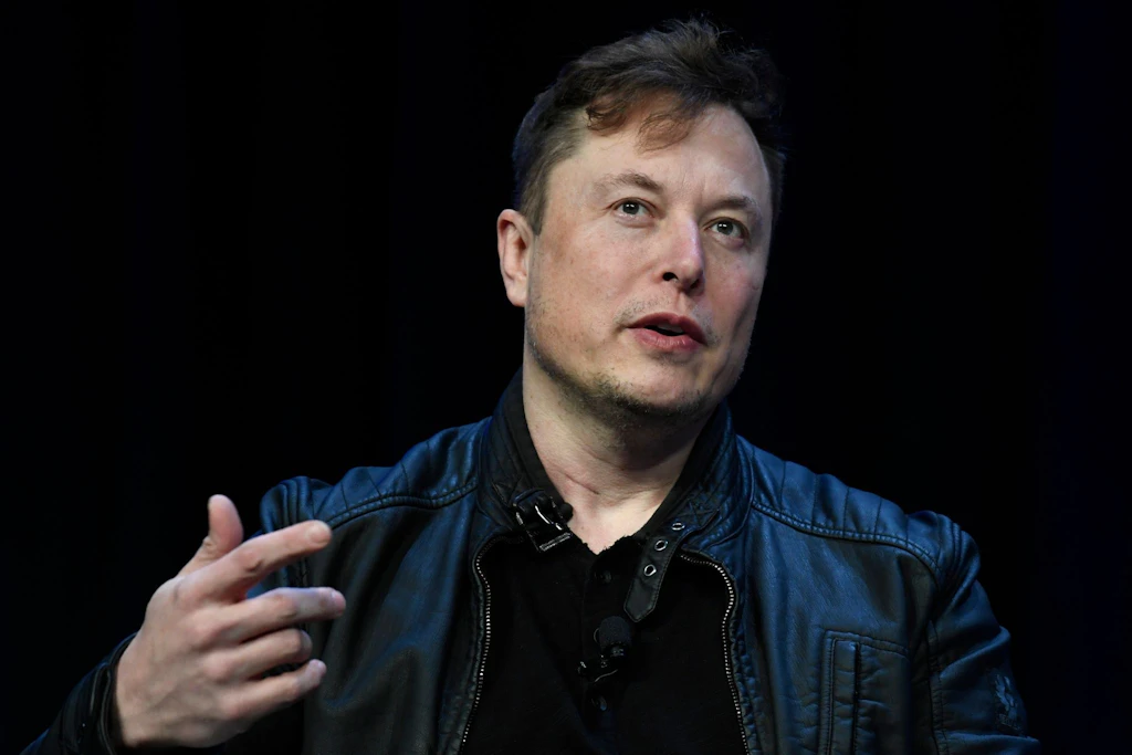 ChatGPT und Co.: Forscher um Elon Musk warnen vor künstlicher Intelligenz