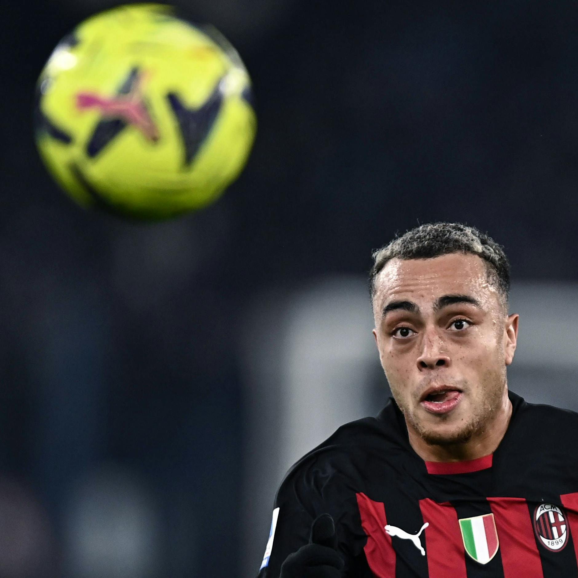 Gerüchte um Zugänge beim 1. FC Union immer irrer: Barcelonas Dest, Lyons Aouar und Saint-Gilloises Boniface werden mit den Eisernen in Verbindung gebracht