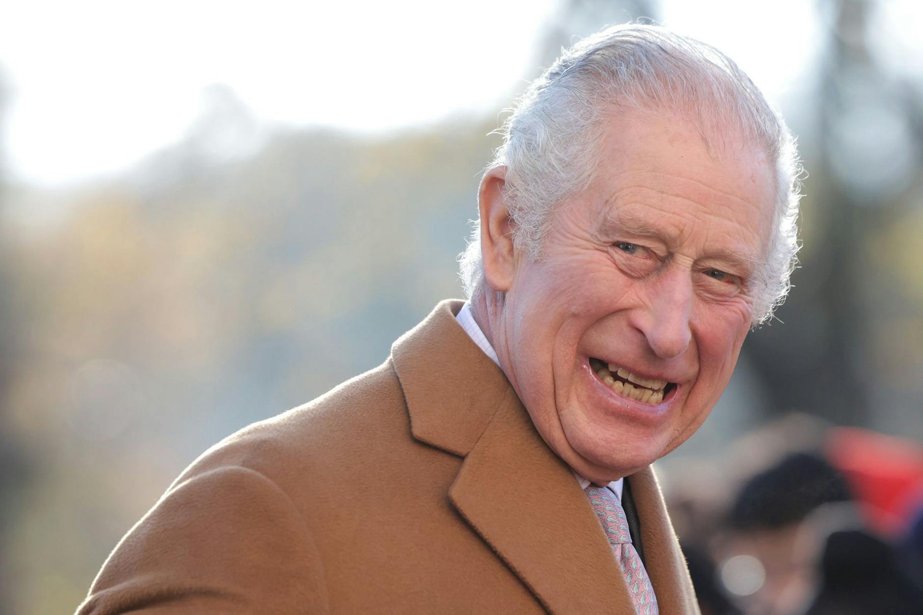 Der britische König Charles III. gilt als humorvoll und volksnah. 