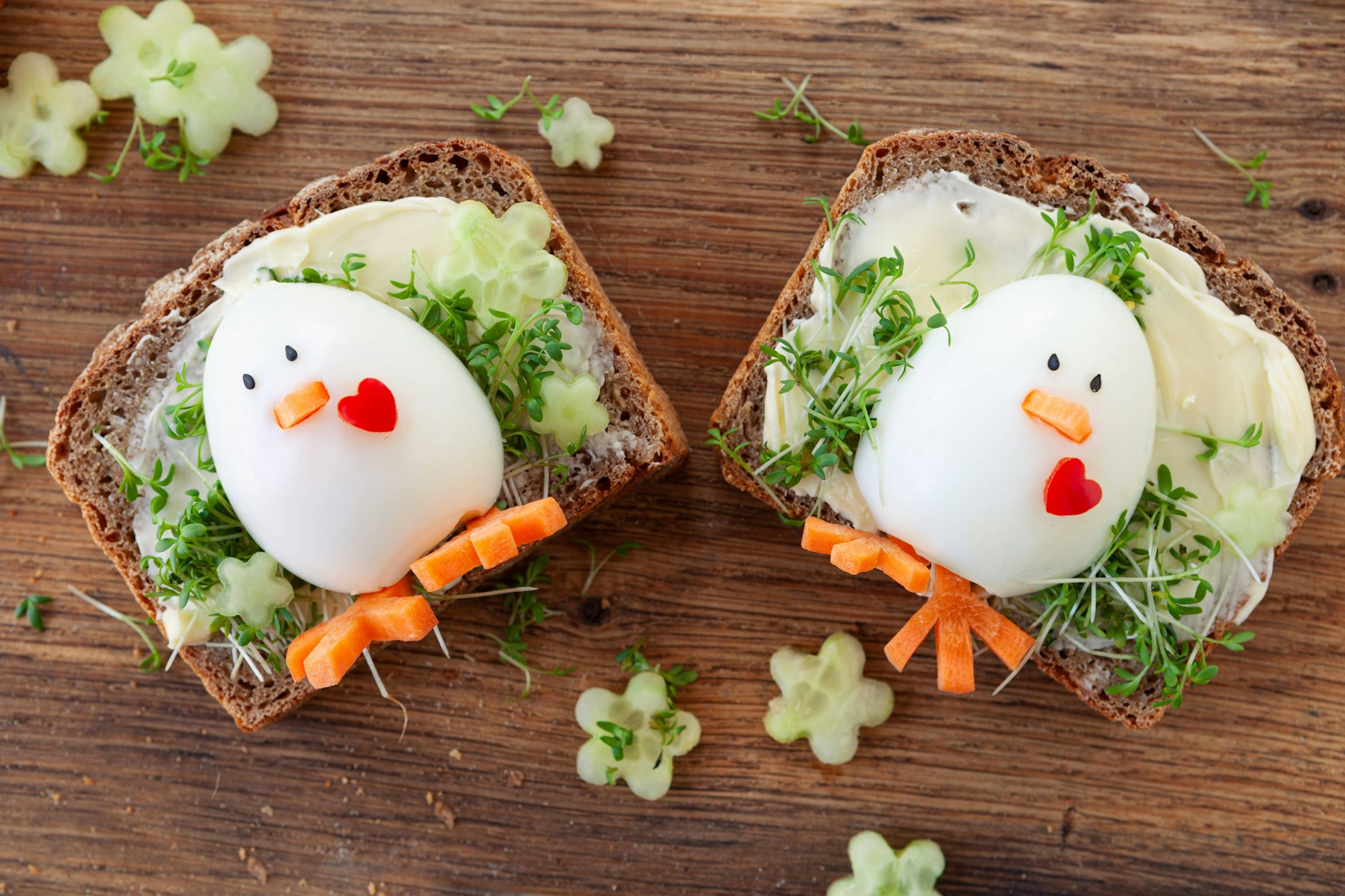 Mit Kresse lassen sich zu Ostern viele phantasievolle Dekorationsideen umsetzen. 