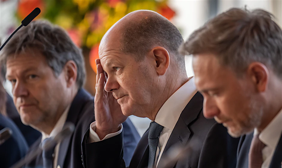 Kanzler Olaf Scholz (SPD), Robert Habeck (Grüne) und Christian Lindner (FDP) haben sich geeinigt