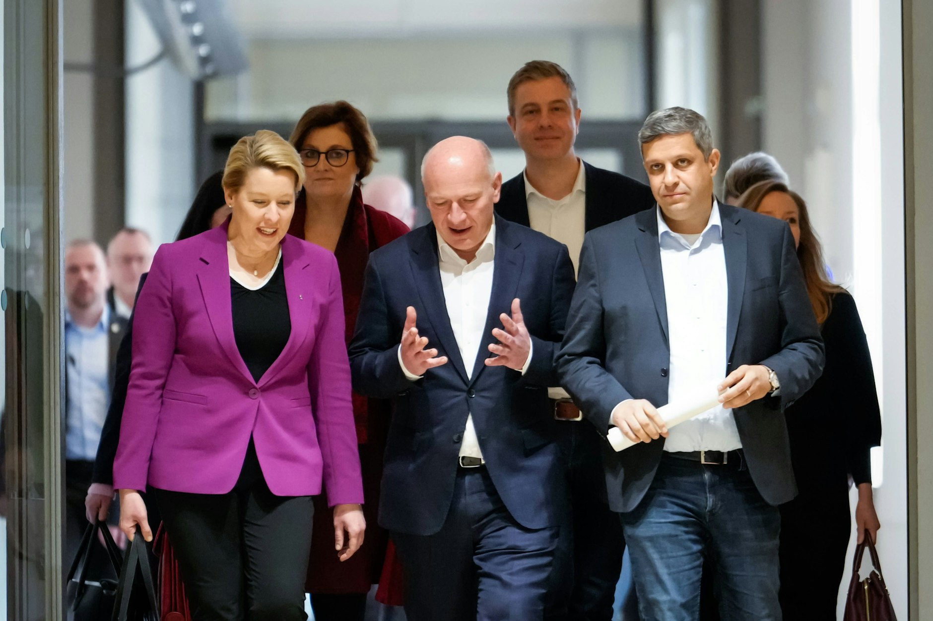 Die Verhandler der schwarz-roten Koalition auf dem Weg zu ihren siebten Sitzung