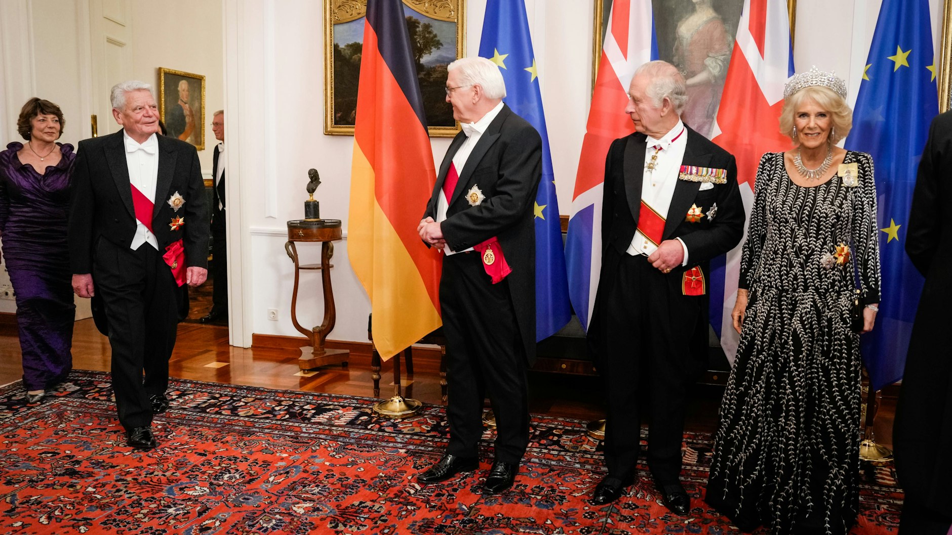 Auch der ehemalige Bundespräsident Joachim Gauck und seine Frau Gerhild Gauck durften beim Staatsbankett nicht fehlen.
