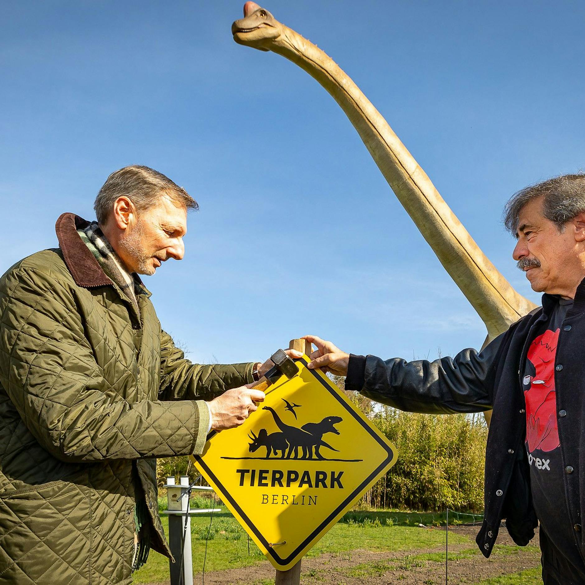 Tierpark Berlin: Jetzt können Sie Dinosaurier gucken! DAS gibt es in der „Dinoworld“ in Friedrichsfelde zu sehen