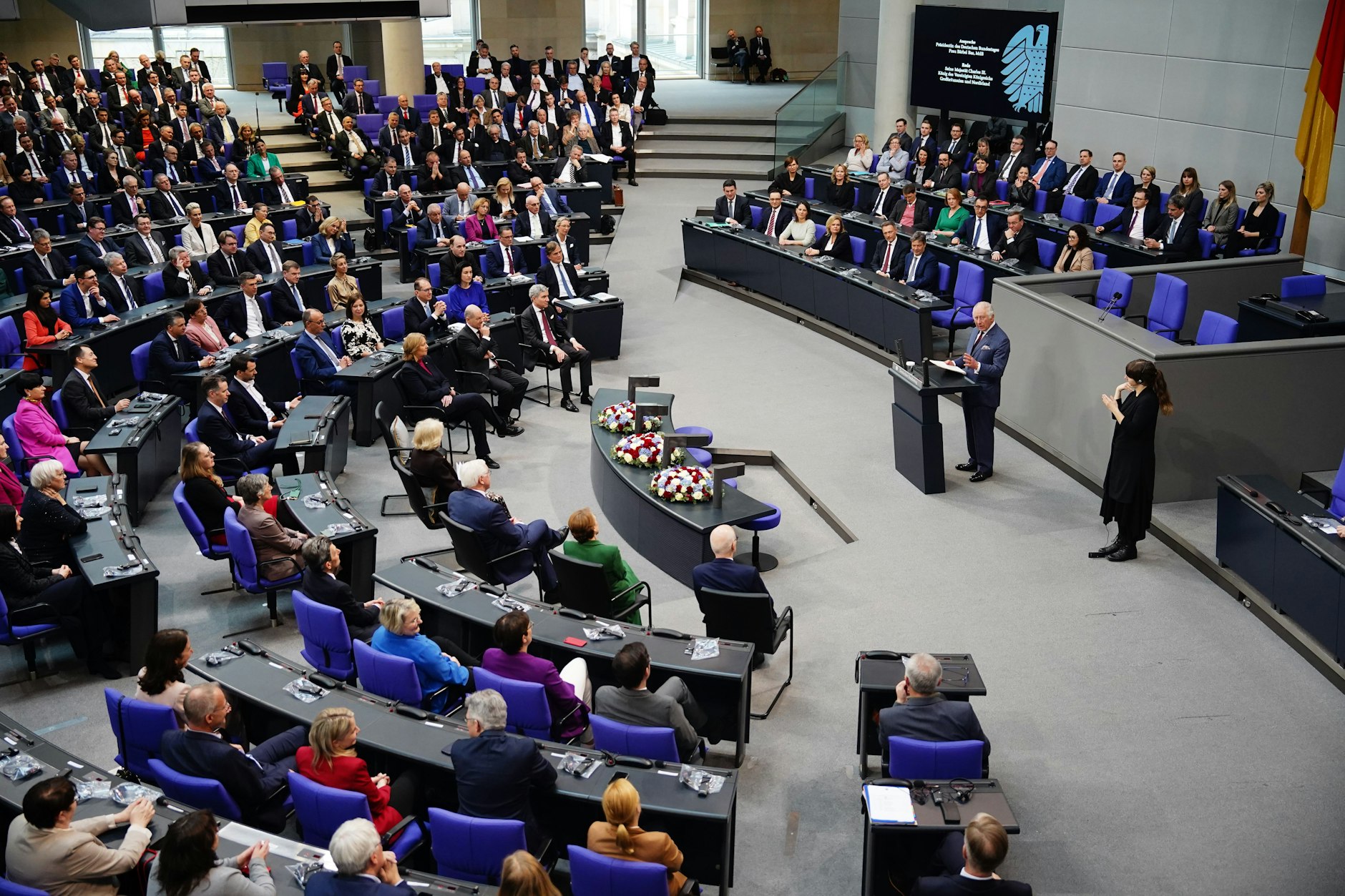 König Charles III. spricht am zweiten Tag seiner Deutschlandreise im Bundestag. 