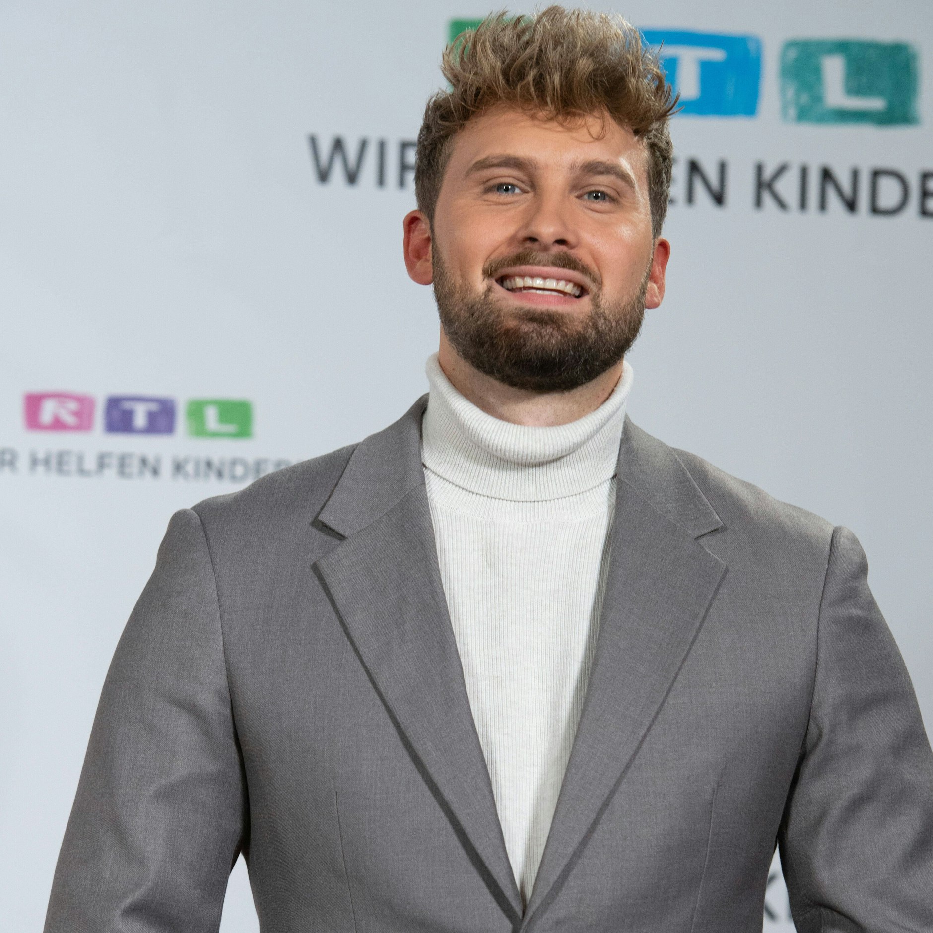 Der zwölfte Bachelor Dominik Stuckmann.