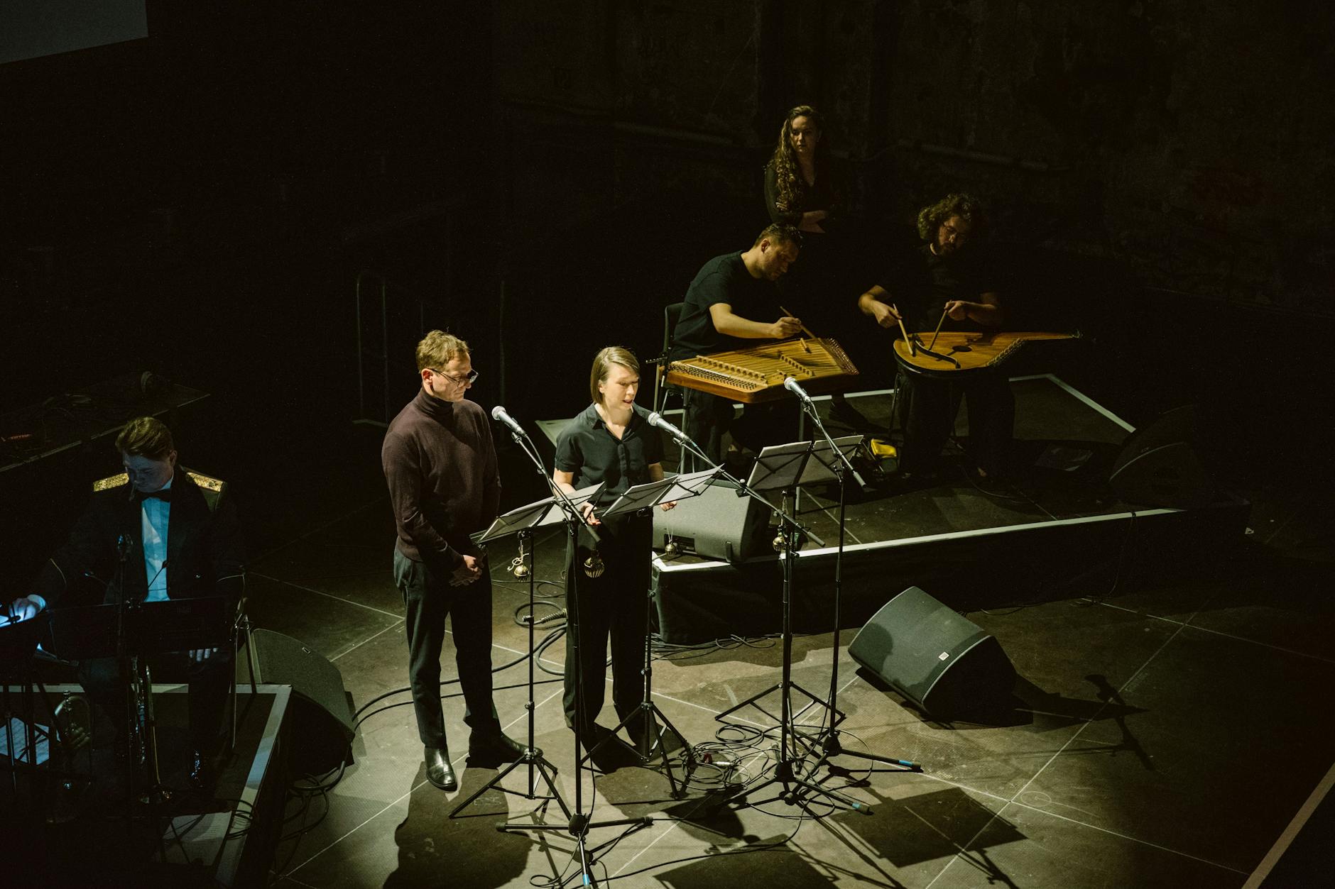 Das Eröffnungsprogramm: Das Publikum lernt die Arbeit ukrainischer Komponisten und Schriftsteller kennen.